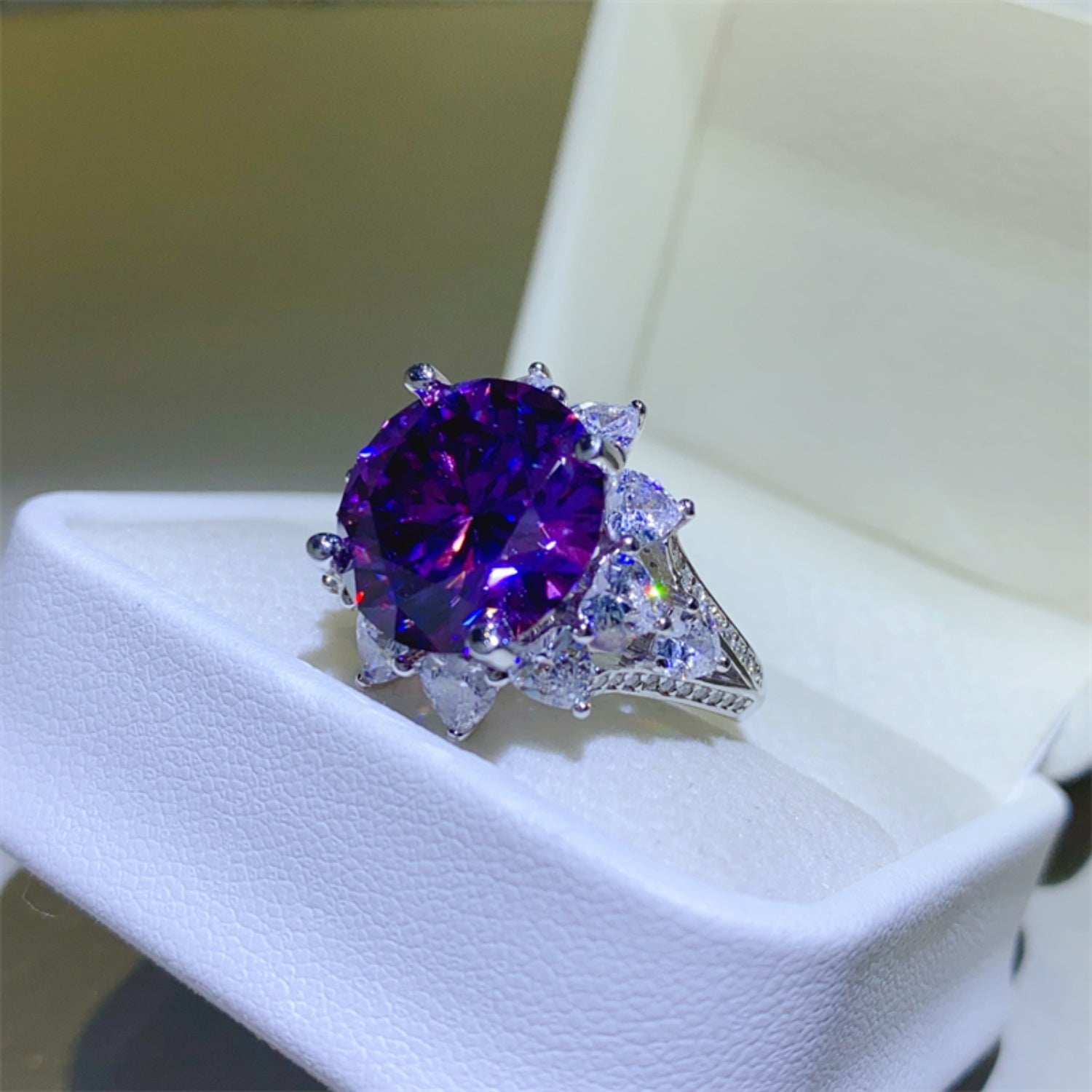 10 Carat Purple Sparkala™ Pure Sterling Silver Flower Shape Ring - DestGlow