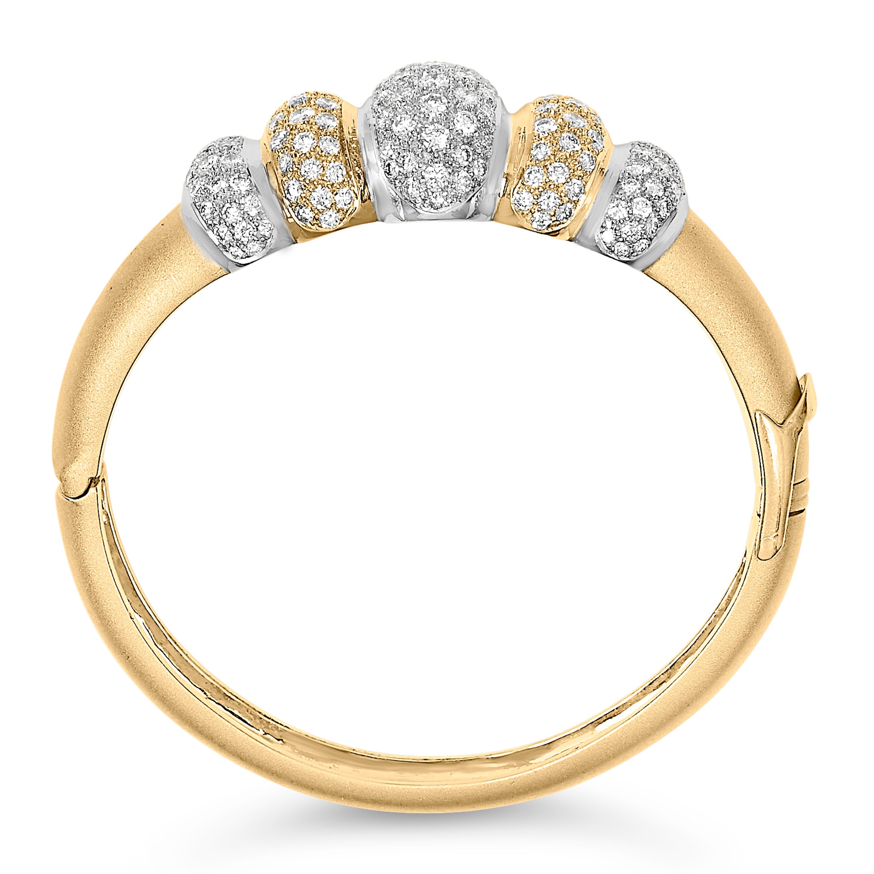 18K Gold 6.00 Cttw Diamond Graduating Dome Bangle Bracelet (G-H Color, VS2-SI1 Clarity) DestGlow