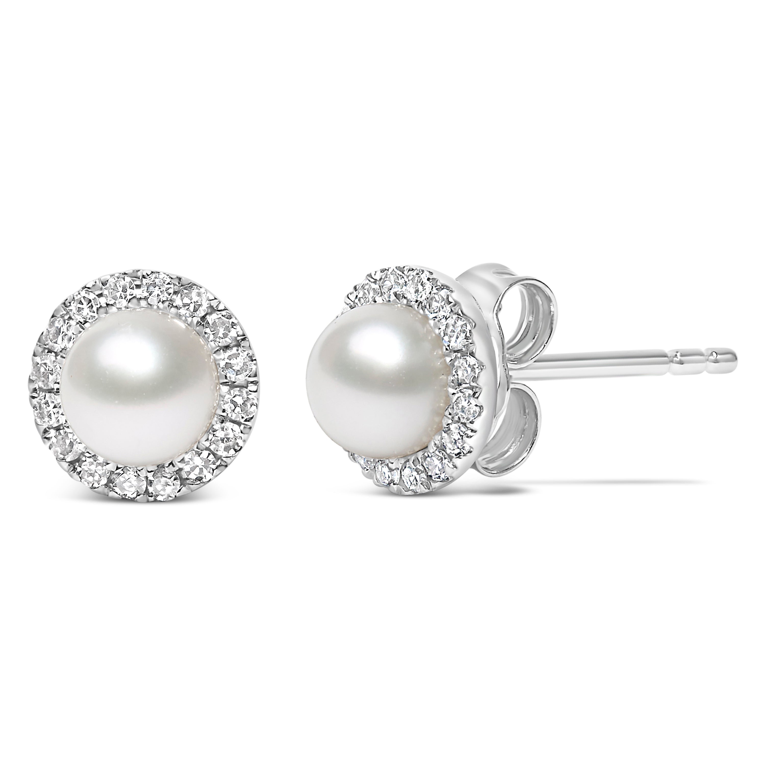 10K White Gold 4.5mm Cultured Freshwater Pearl and 1/7 Cttw Diamond Halo Stud Earring (I-J Color, I1-I2 Clarity) DestGlow