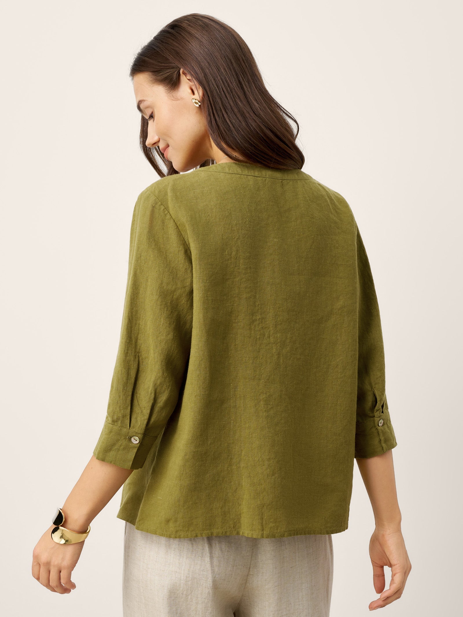 100% Linen Crescent Neck Button Detail 3/4 Sleeve Top ADALYN by LINTICO