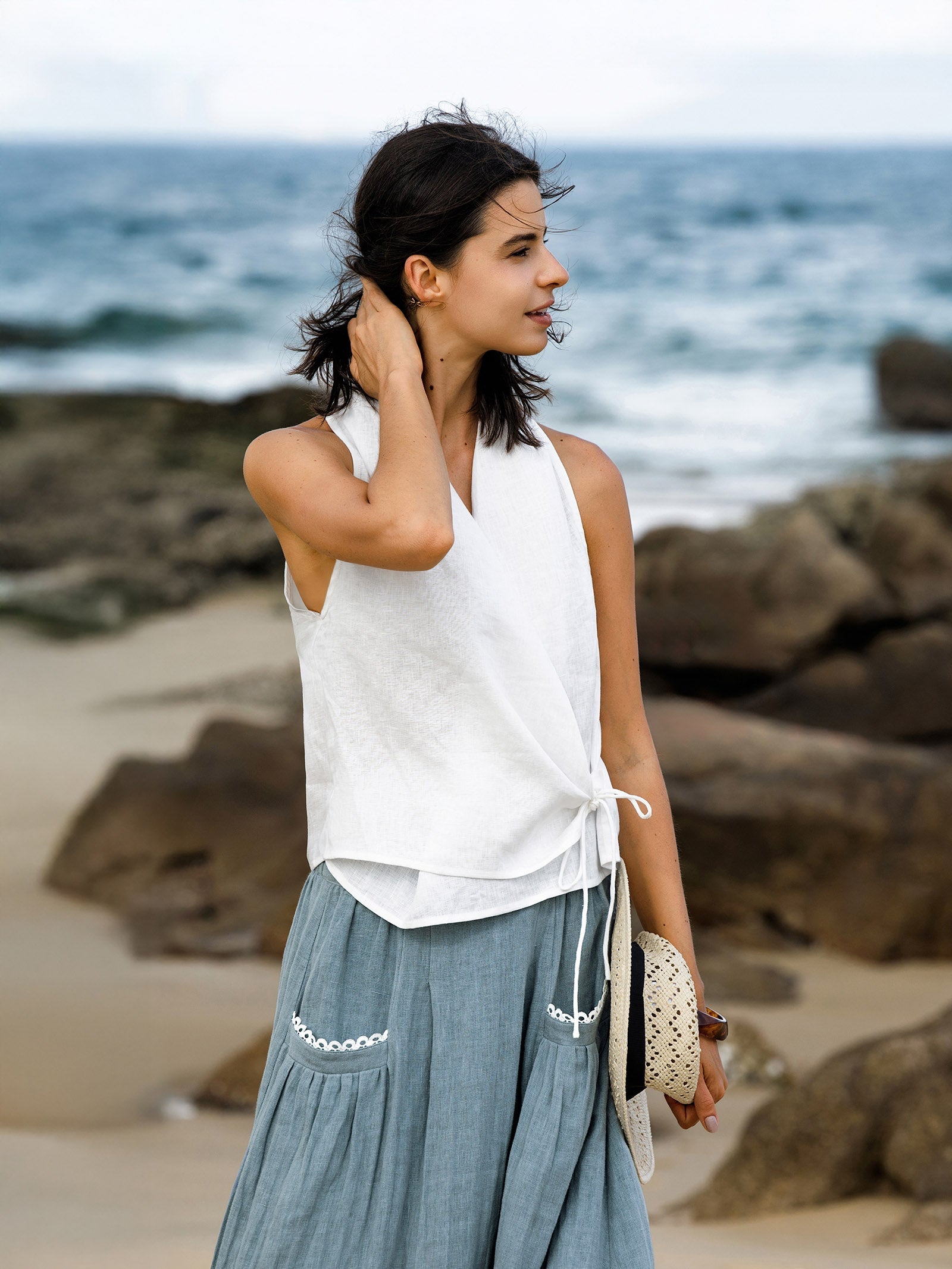 100% Linen Halter Neck Tie-Front Crop Top FAYE by LINTICO