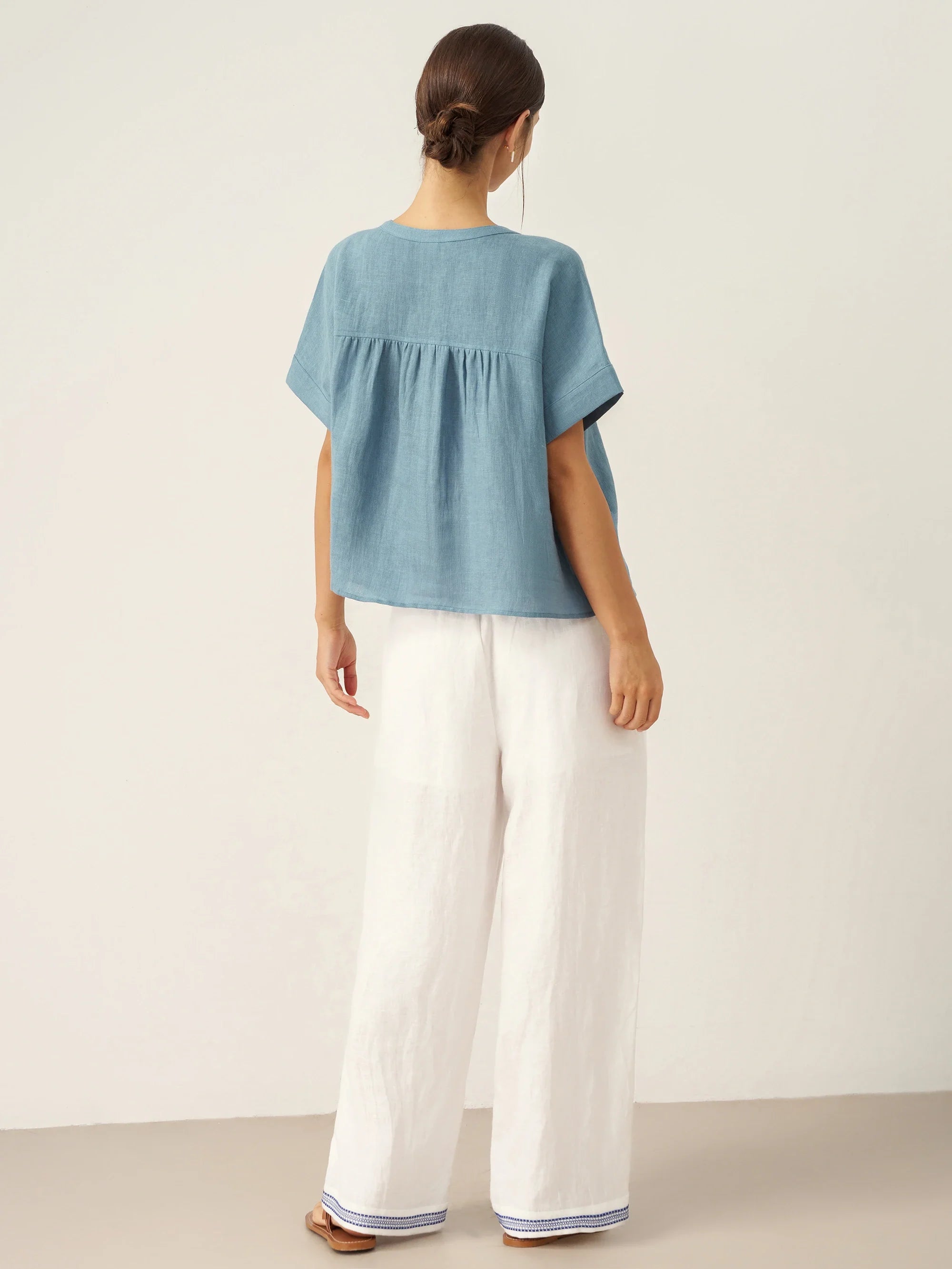 100% Linen Short Sleeve Crew Neck Shirt FINA by LINTICO