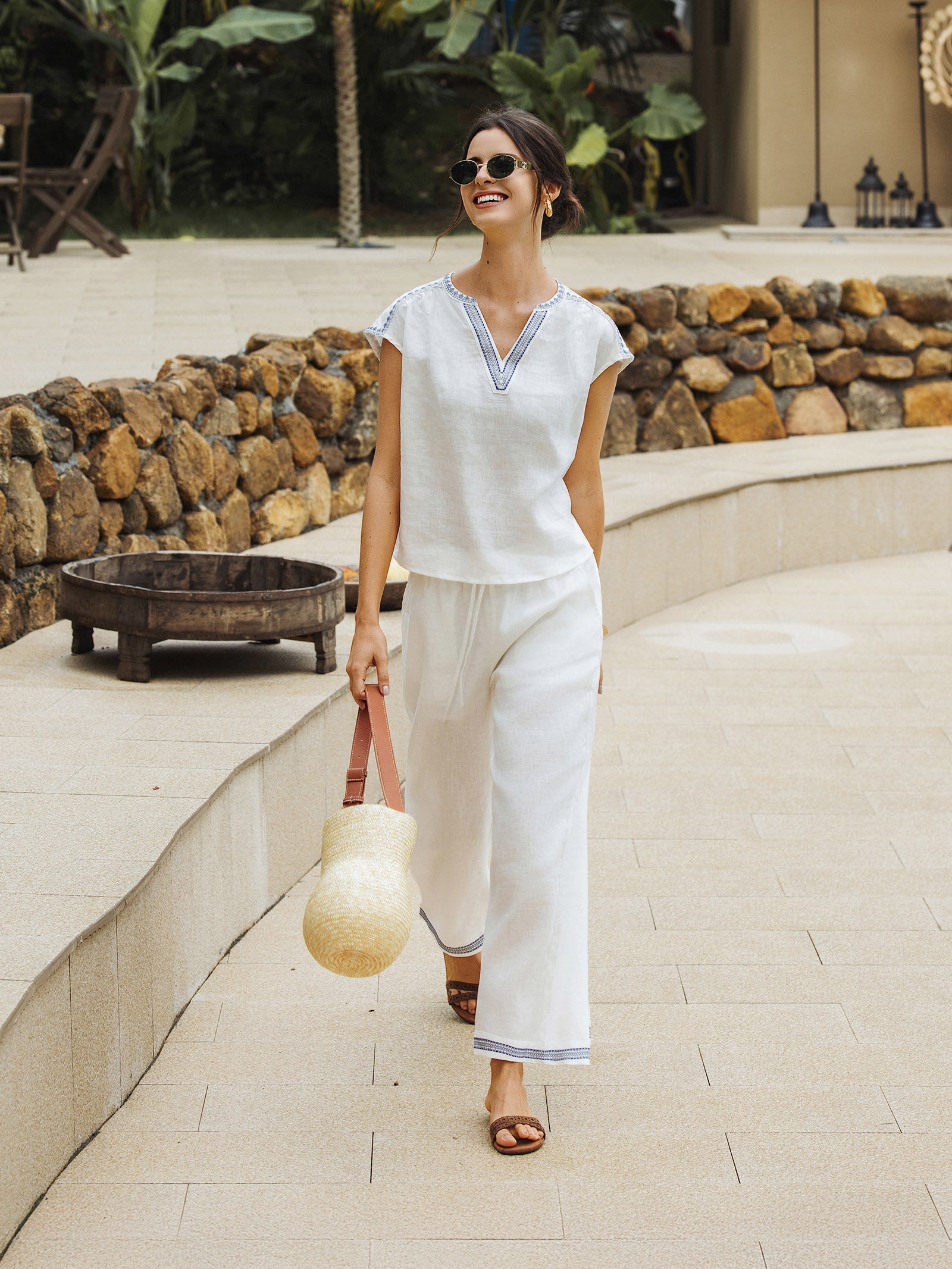 100% Linen Embroidered Elastic Waist Pants FENE by LINTICO