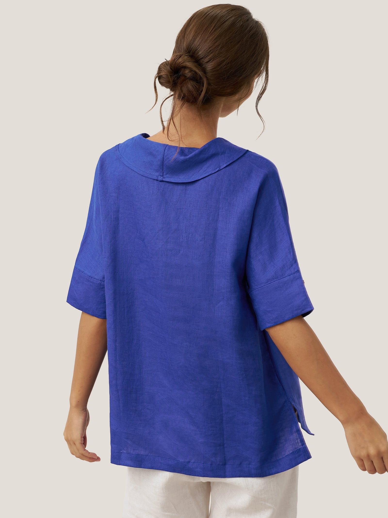 Linen V-Neck Short-Sleeve Shirt SIERRA DestGlow