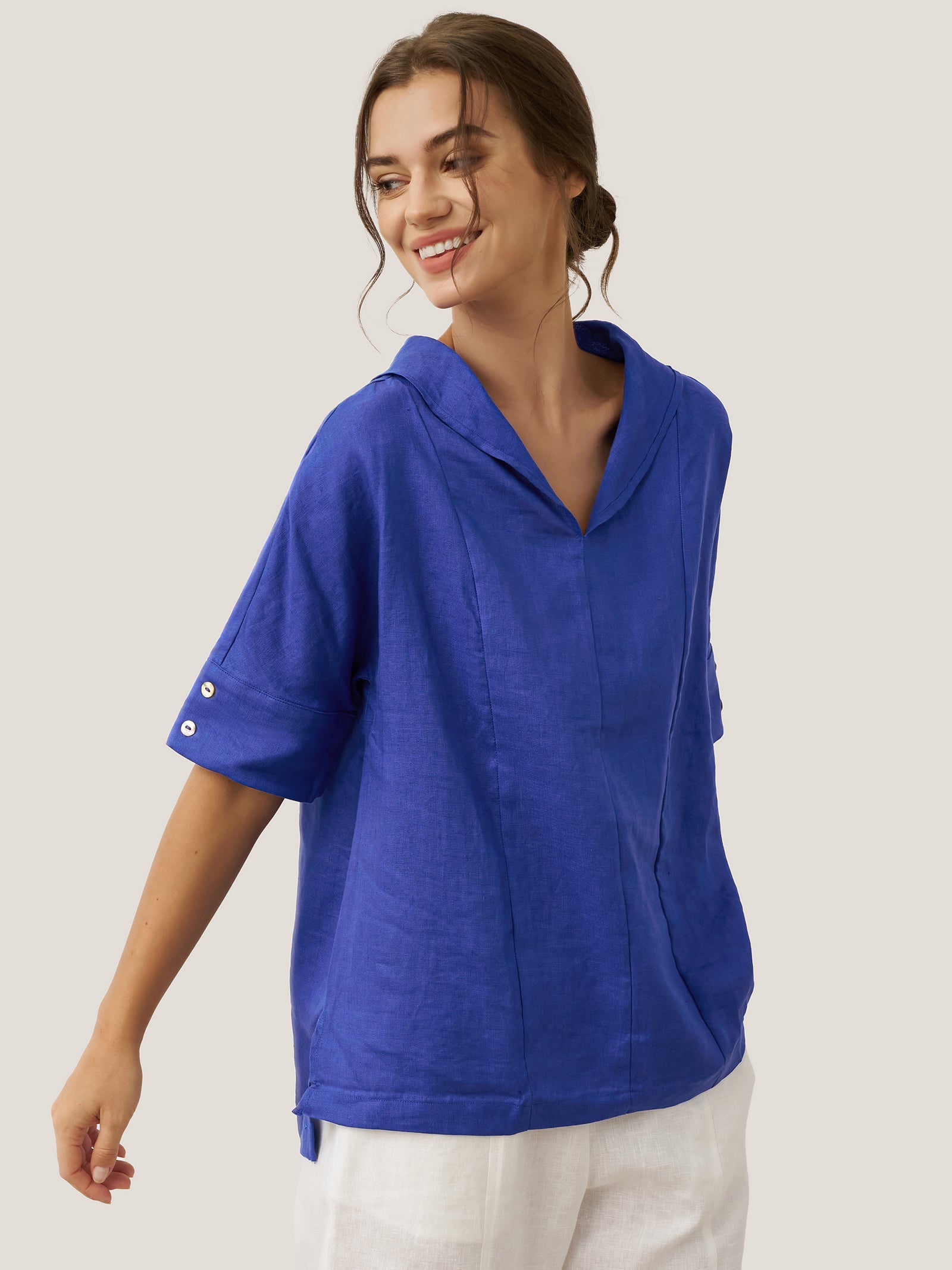 Linen V-Neck Short-Sleeve Shirt SIERRA DestGlow
