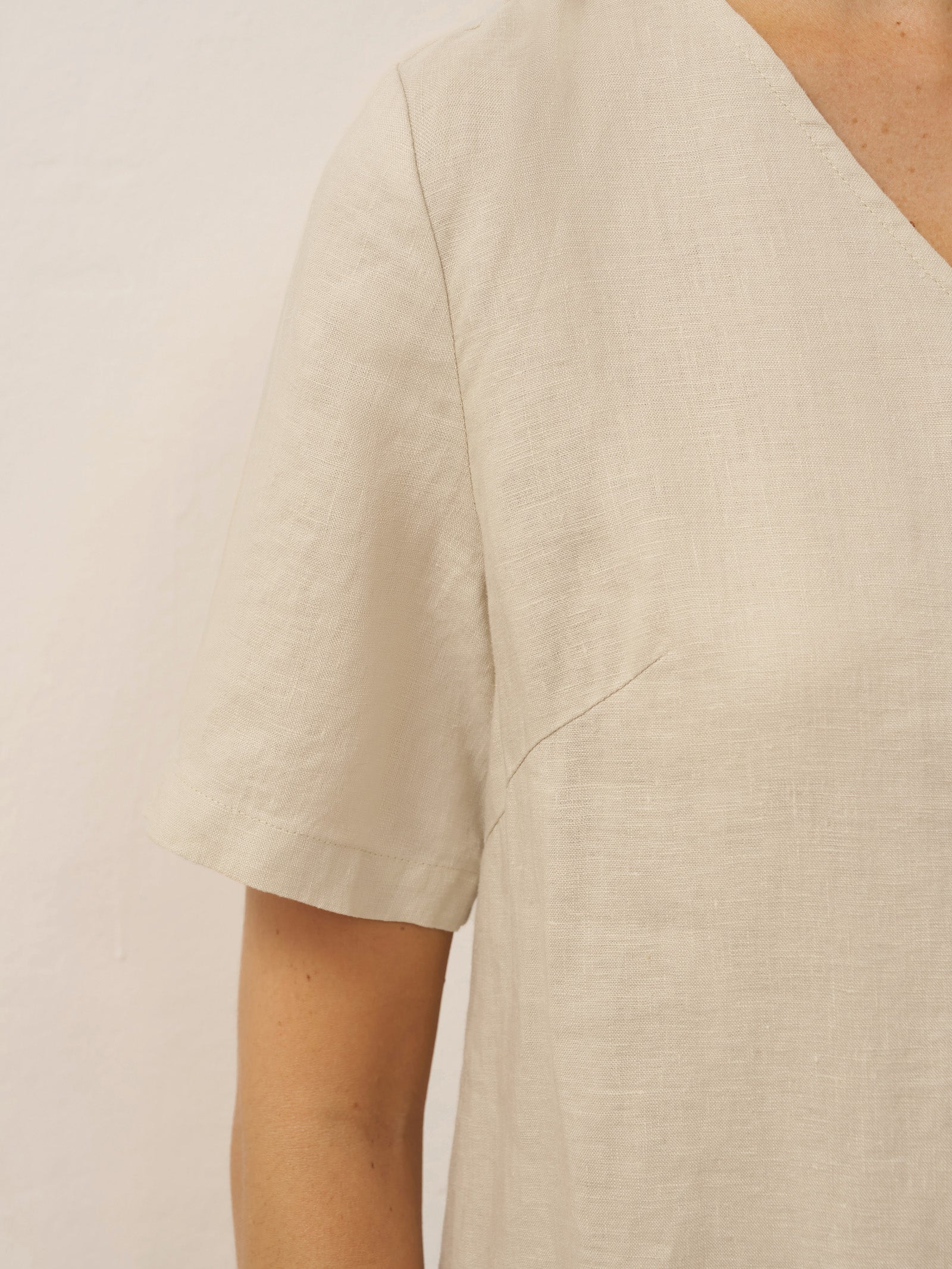 100% Linen Button Front V-Neck Midi Dress NOA by LINTICO