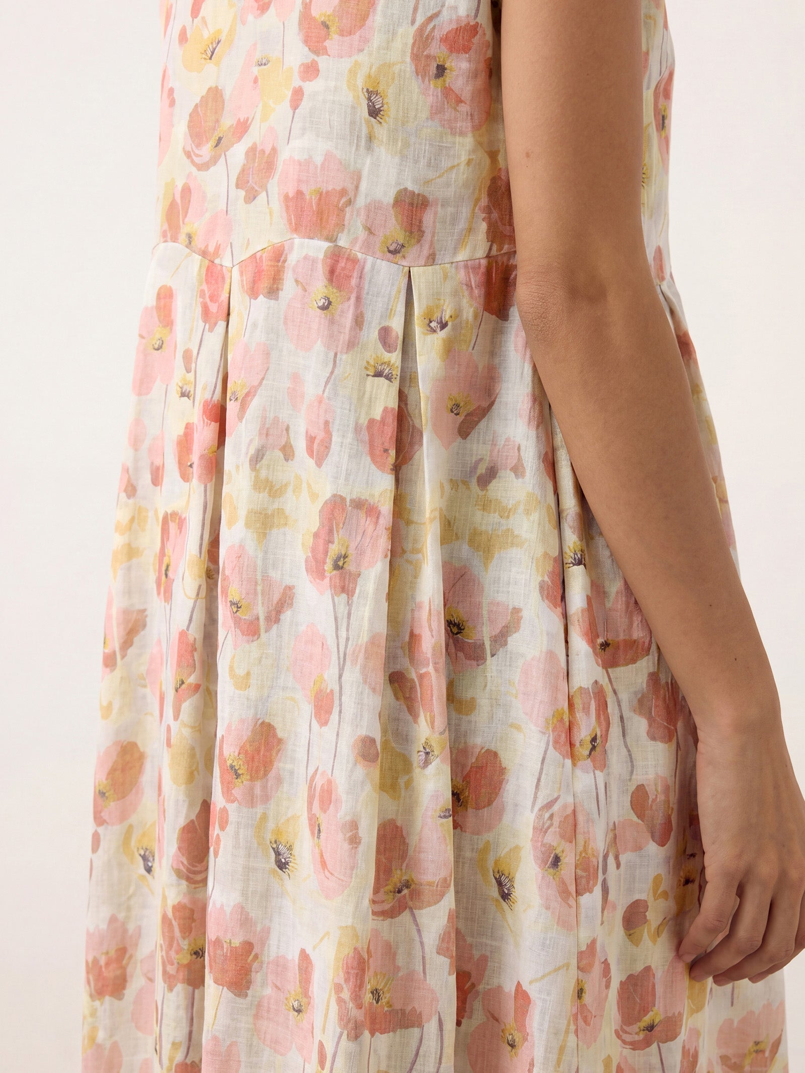 100% Linen Carnation Print Scalloped Waist Maxi Dress HARRIET DestGlow