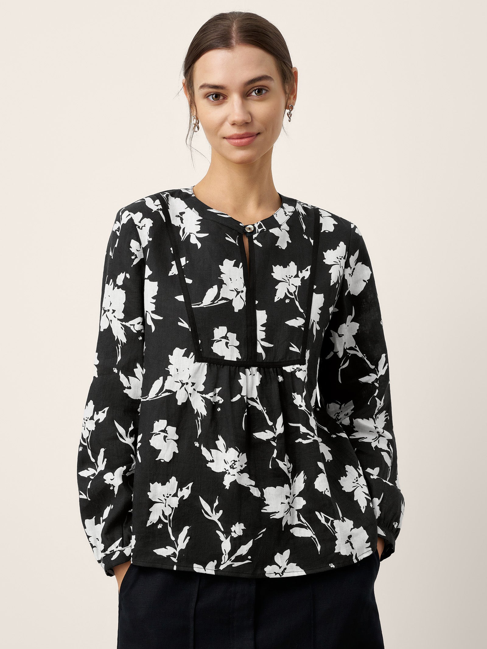 100% Linen Floral Printed Gathered Pullover Top AMIYA by LINTICO