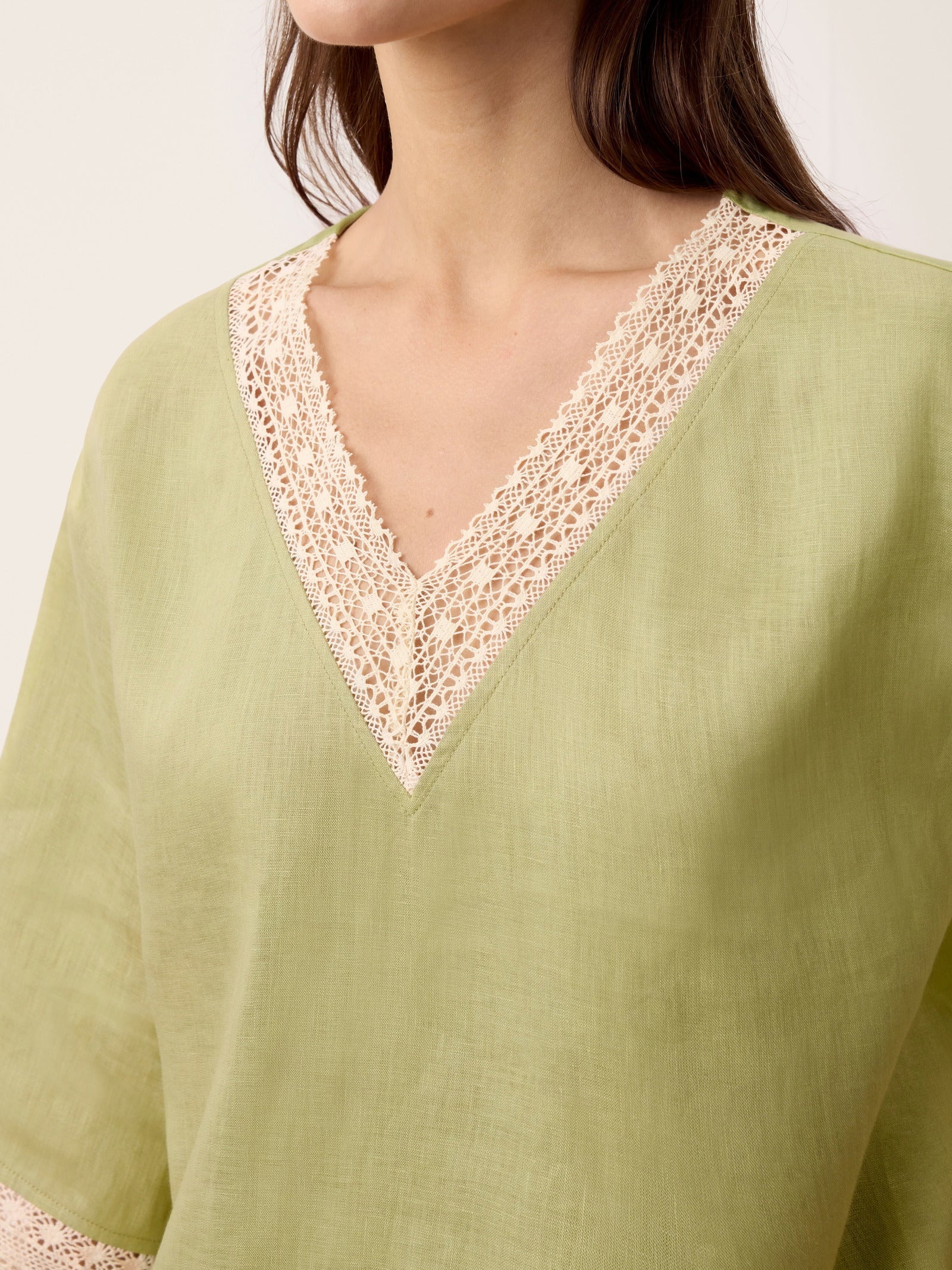 100% Linen Lace-Trim V-Neck Top KEELY by LINTICO