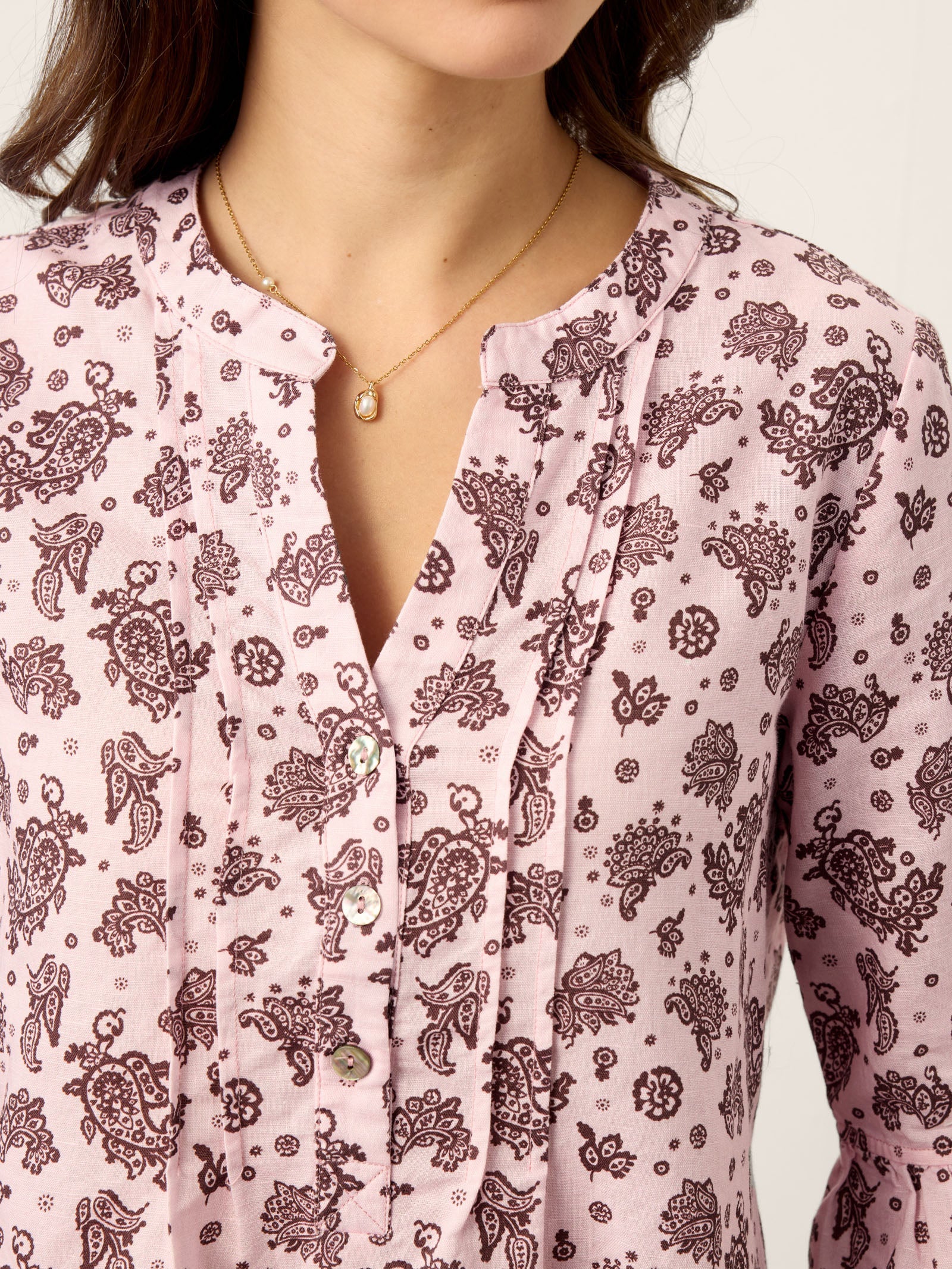 Linen Paisley Pintucked Ruffle-Cuff Curved Hem Blouse ILARIA by LINTICO