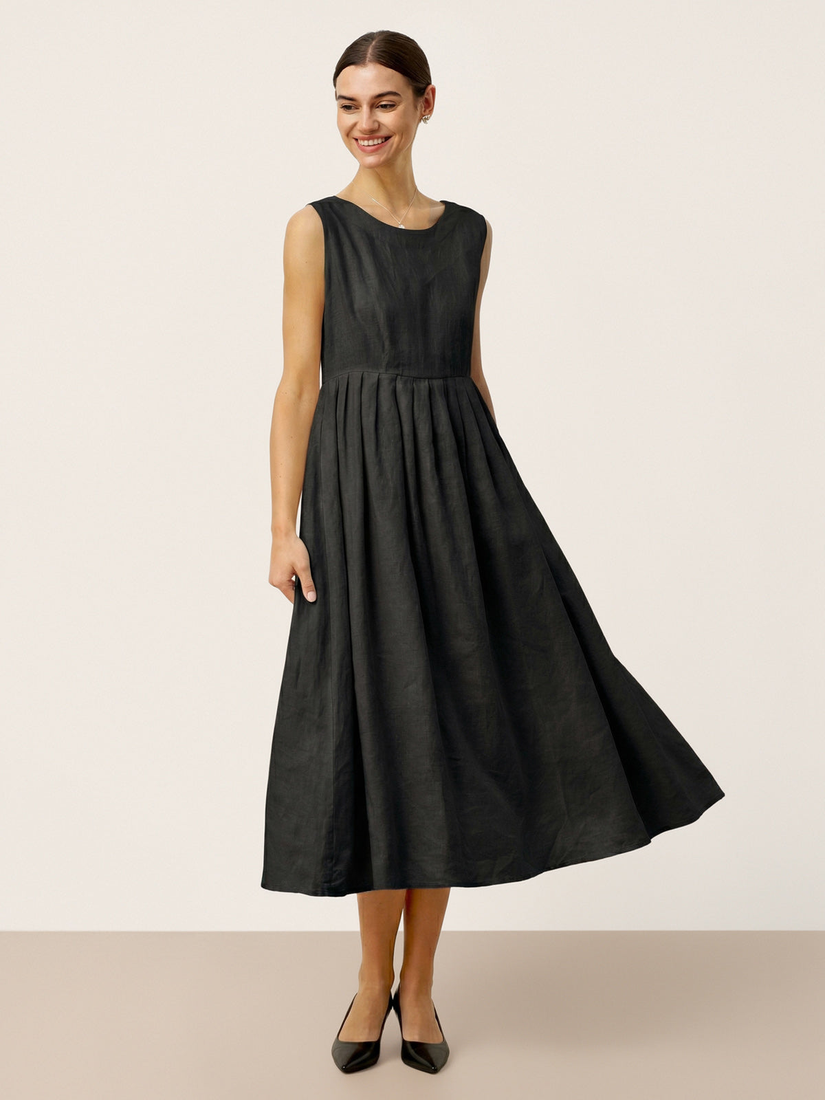 100% Linen Sleeveless Crew Neck Waist Pleated Maxi Dress SELENE by LINTICO