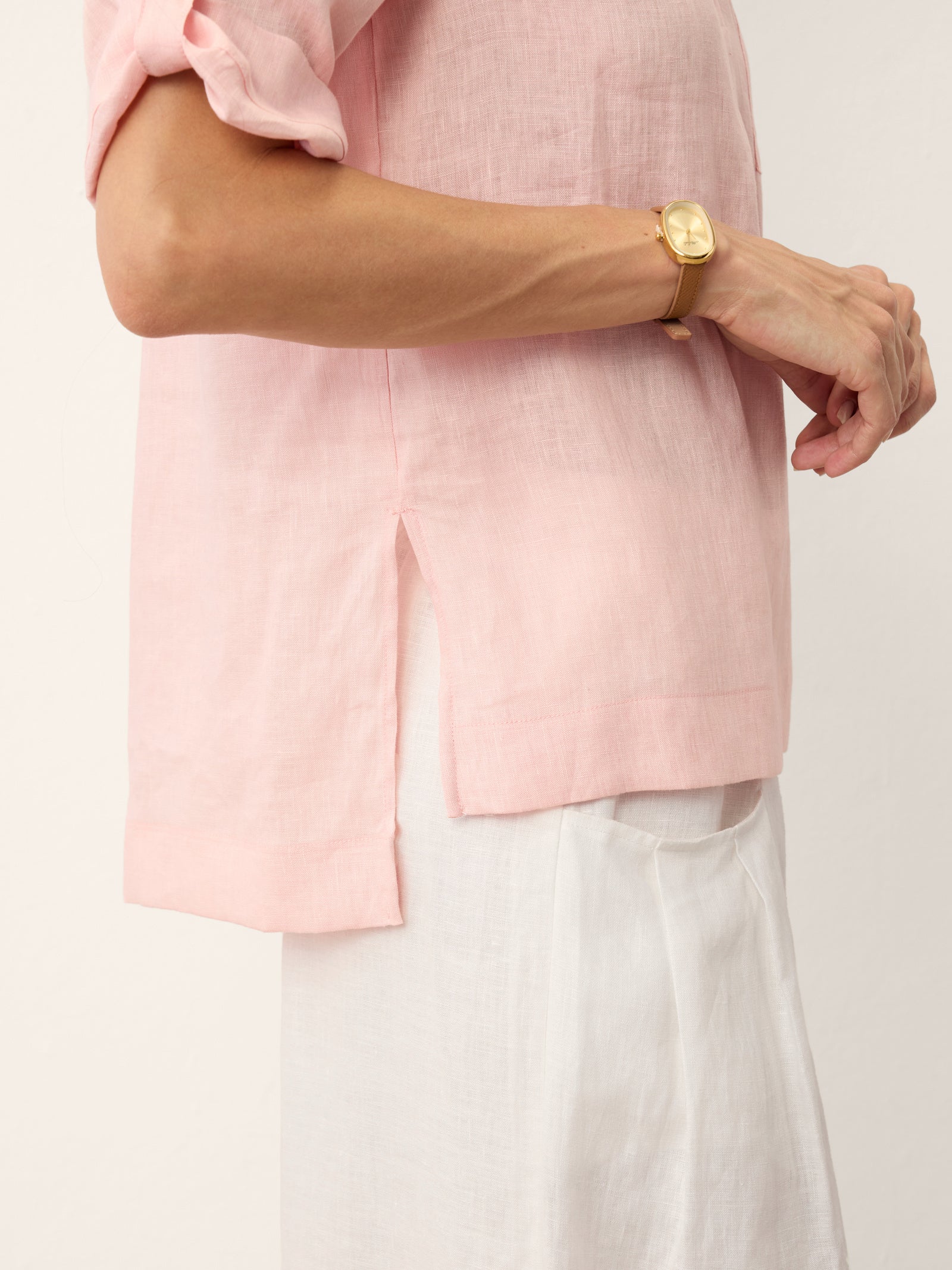100% Linen Soft Collar Tab Sleeve Top OLGA DestGlow