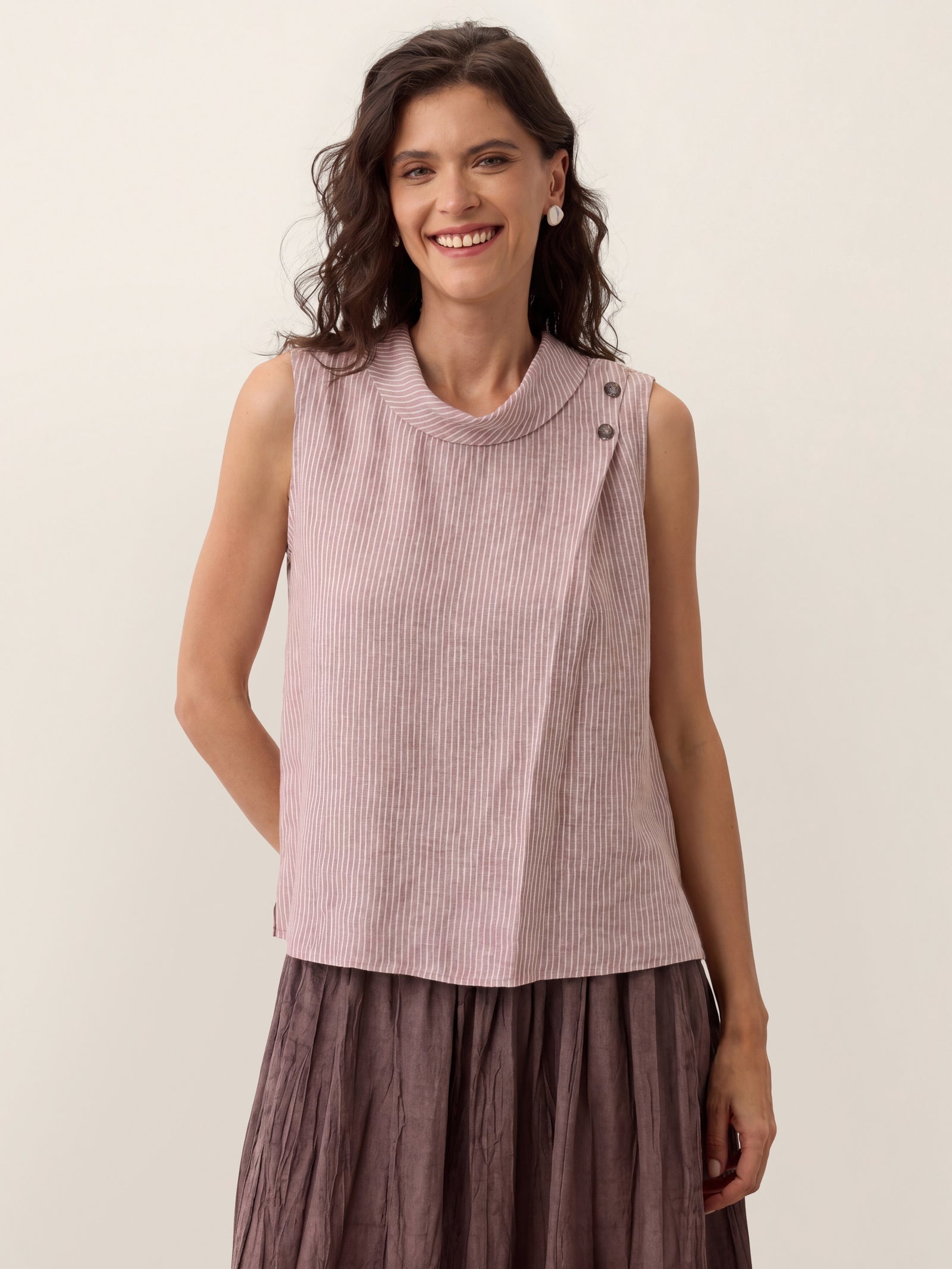 100% Linen Striped Diagonal Pleat Mock Neck Top ESTHER DestGlow