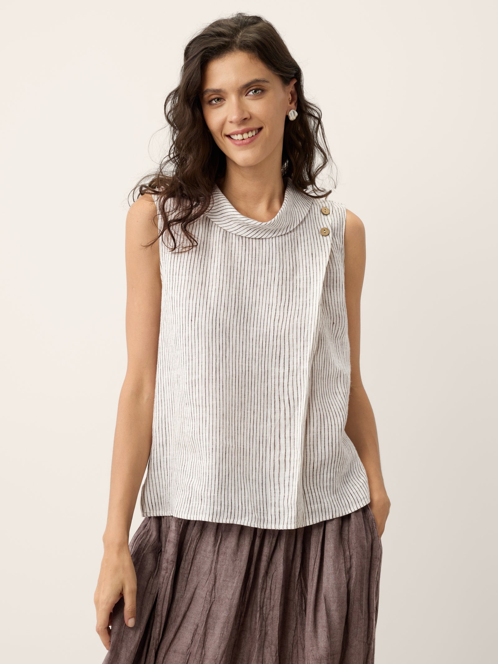 100% Linen Striped Diagonal Pleat Mock Neck Top ESTHER DestGlow