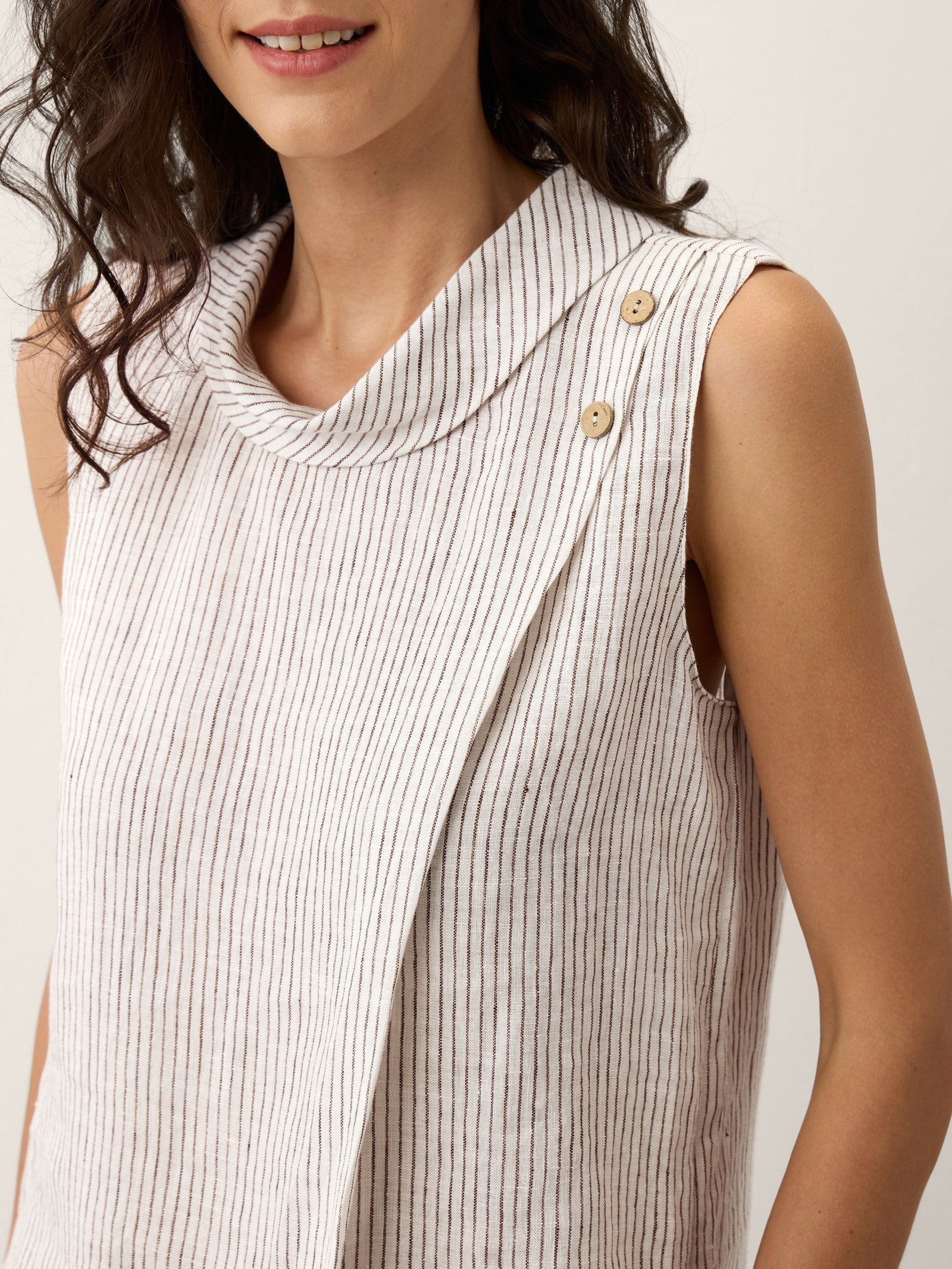 100% Linen Striped Diagonal Pleat Mock Neck Top ESTHER DestGlow