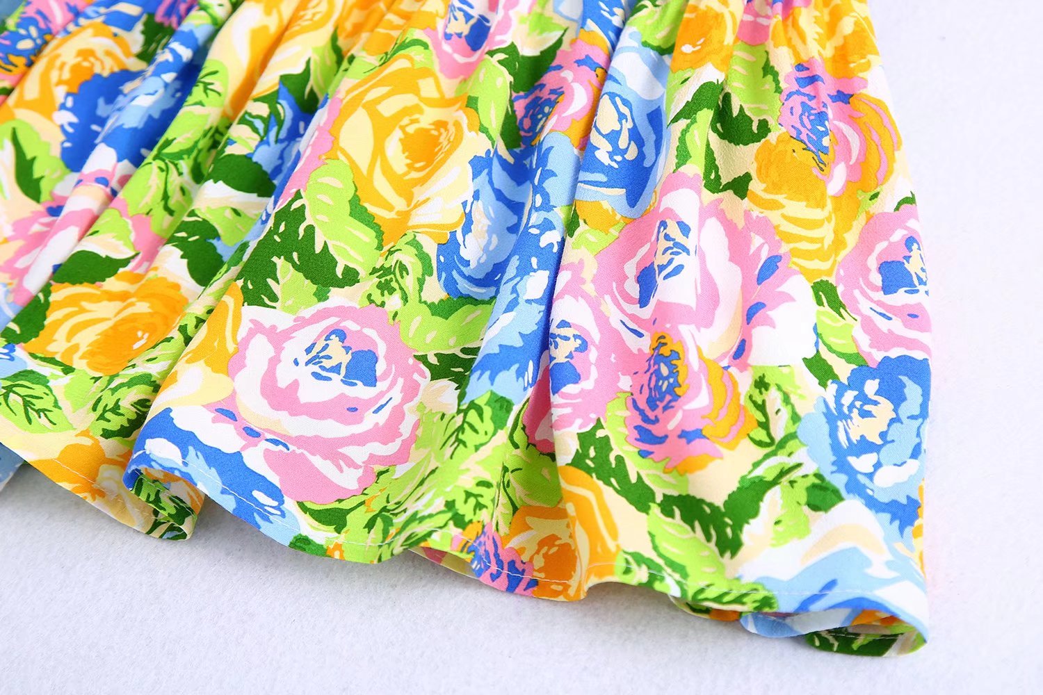 Summer Small Fresh V neck Yellow Printings Pleated Dress for Women by Ragazza