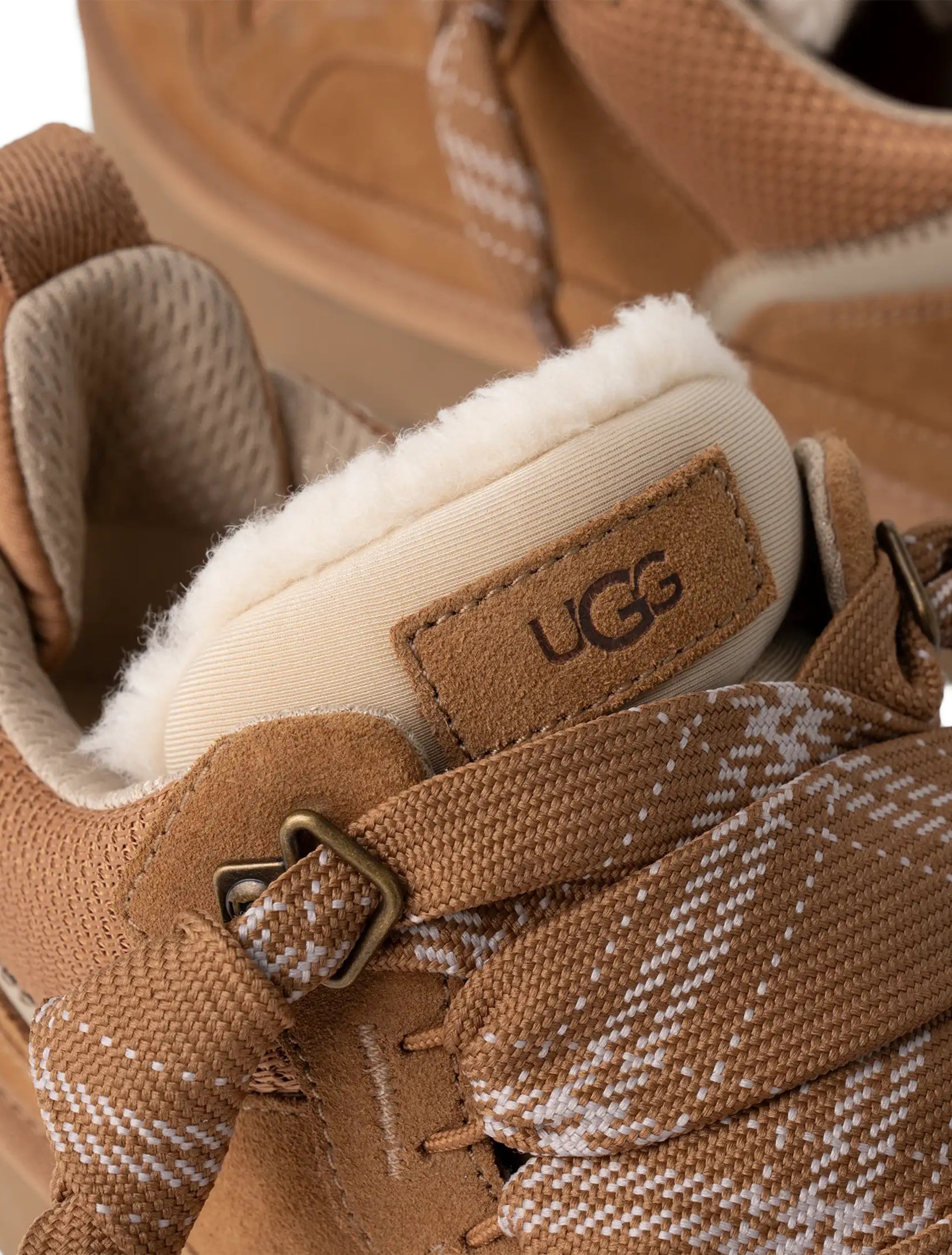 UGG Womens Lowmel - Chestnut by Denim Exchange