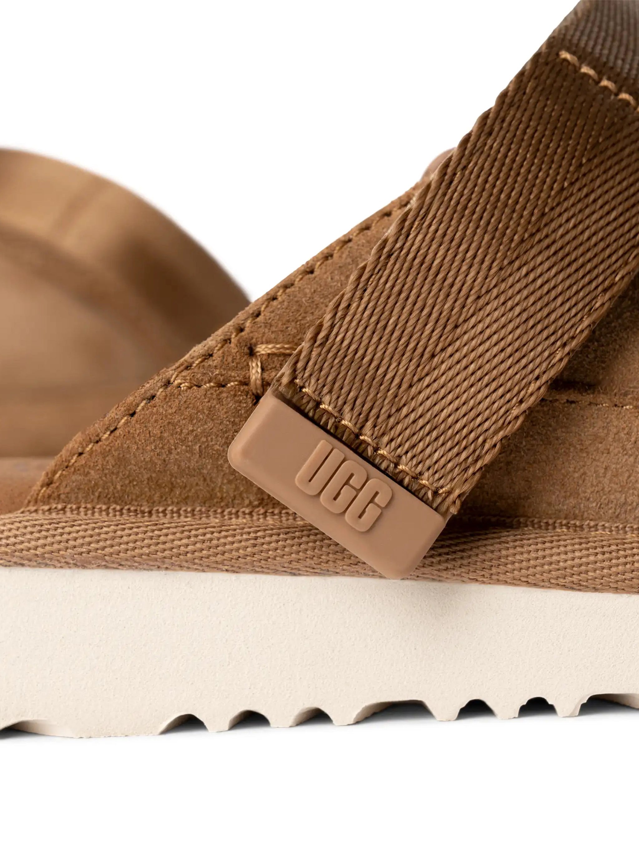 UGG (PS) Goldenstar Clog - Chestnut by Denim Exchange