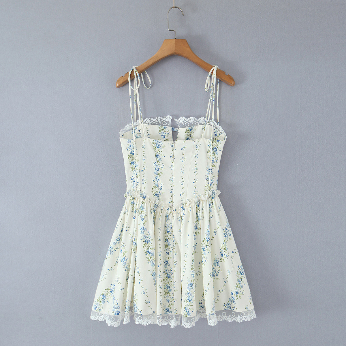 Women Clothing Sexy Sexy Lace Stitching Printing Waist Tight Dress by Ragazza
