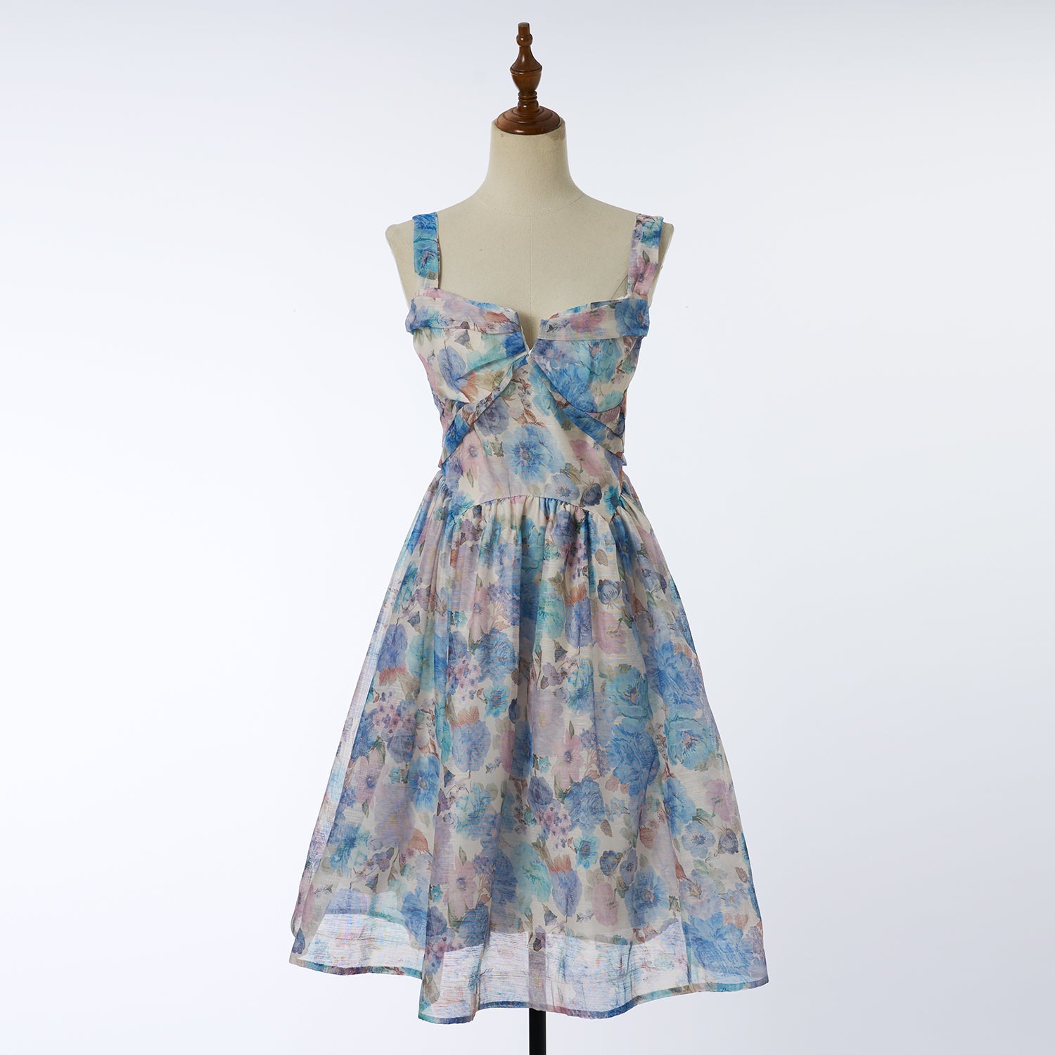 Women Elegant Silk And Linen Pleated Short Dress With Vacation Style by Ragazza