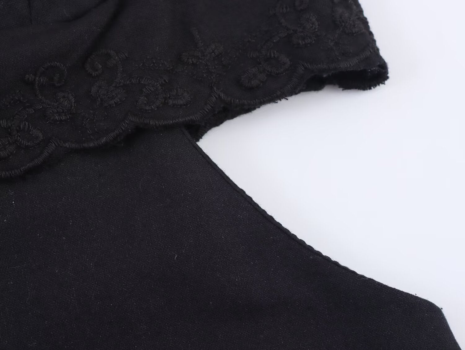 Elegant Black Slim Fit Slimming Lace Stitching Side Waist Split Sling Dress by Ragazza