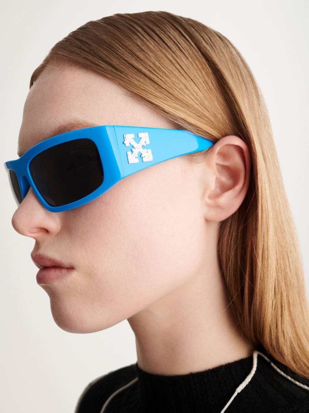 Off White Unisex DestGlow