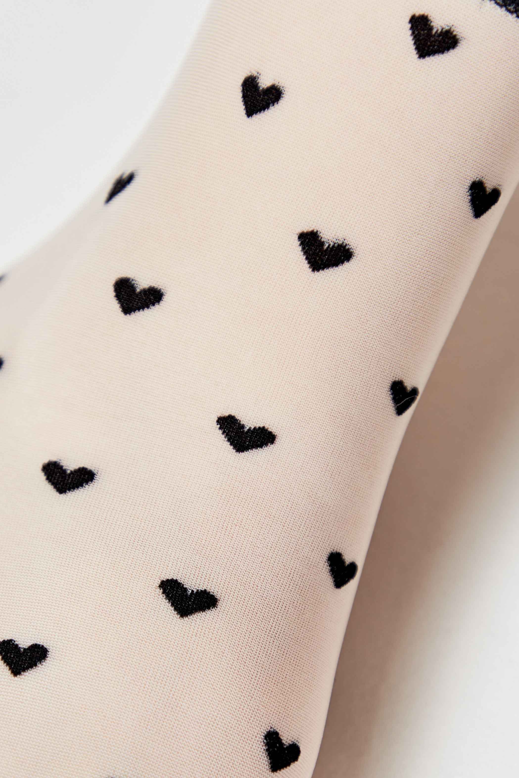 Socks Conte Fantasy - Hearts Pattern
