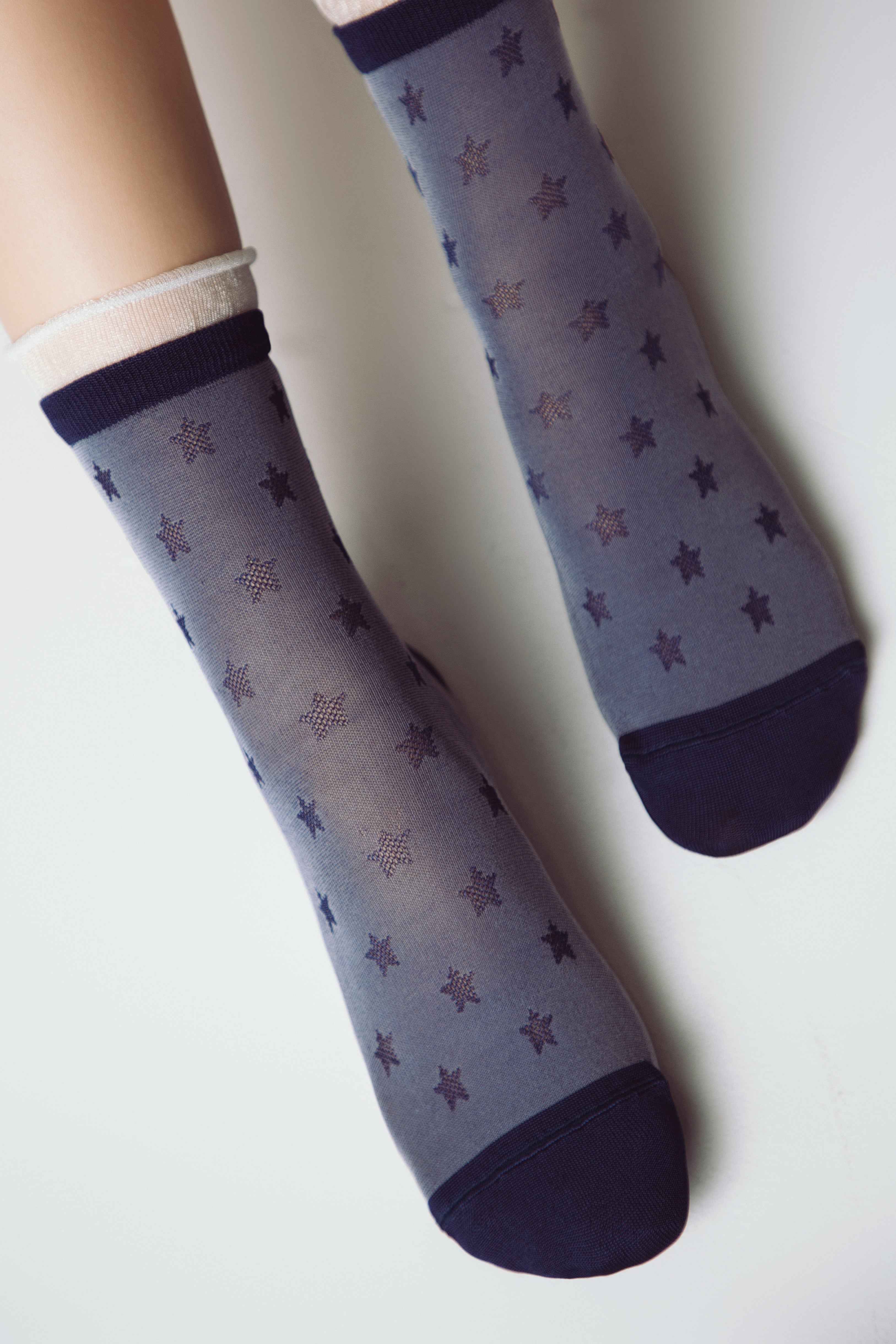 Conte Socks Classic - 491 Glossy Pattern and Decorative Transparent Mesh