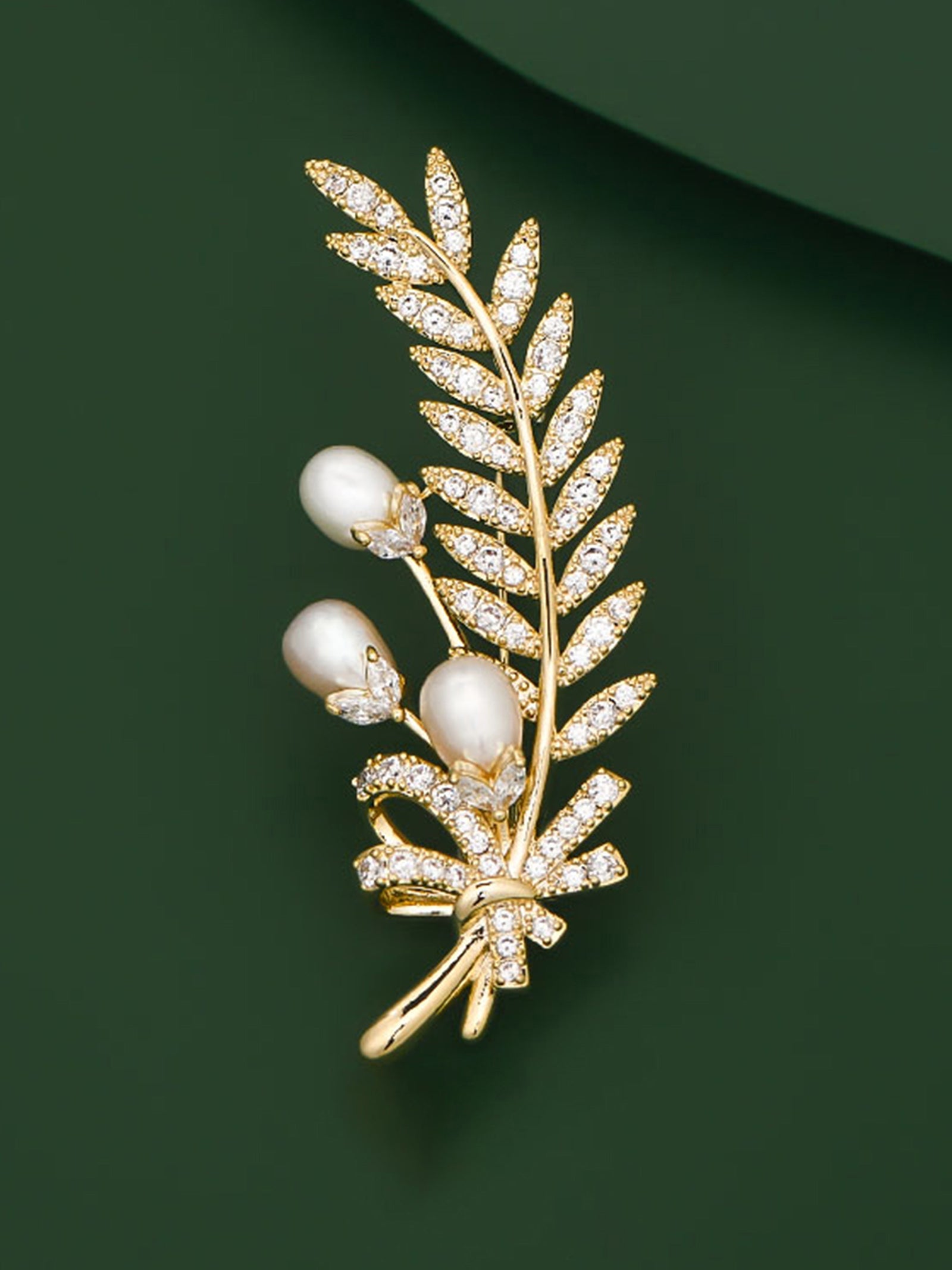 Freshwater Pearl & Alloy Wheat Ear Brooch by LINTICO