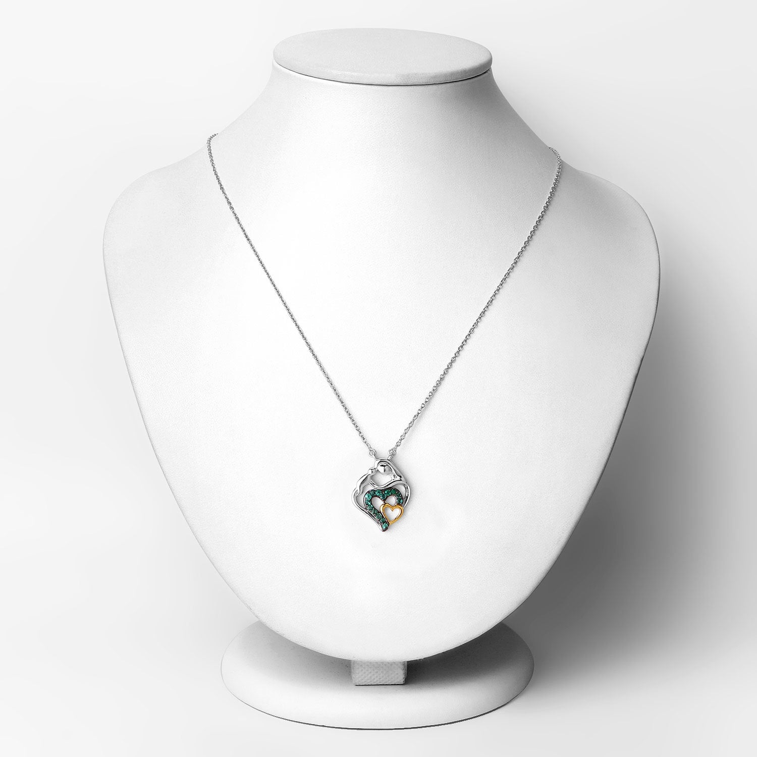 0.24 Carat Genuine Emerald .925 Sterling Silver Pendant by Bids.com