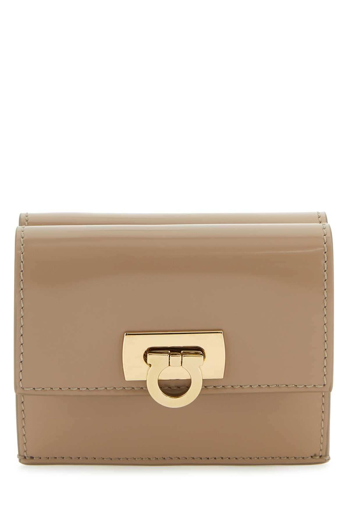 Salvatore Ferragamo Women Beige Leather Wallet DestGlow