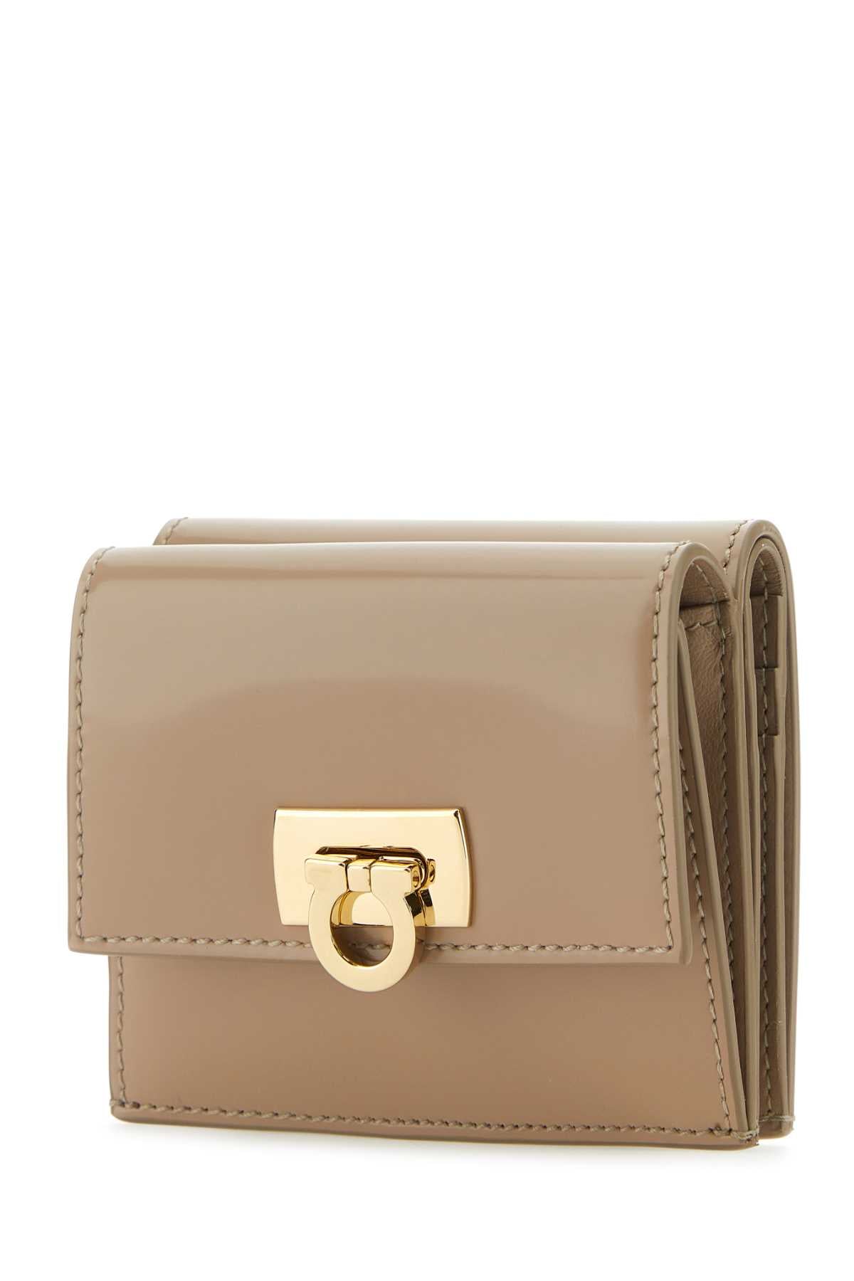 Salvatore Ferragamo Women Beige Leather Wallet DestGlow