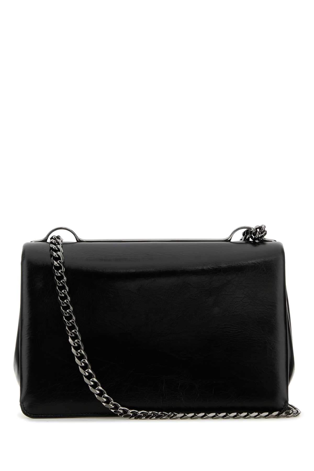 Valentino Garavani Women Black Leather Medium Vlogo Shoulder Bag DestGlow