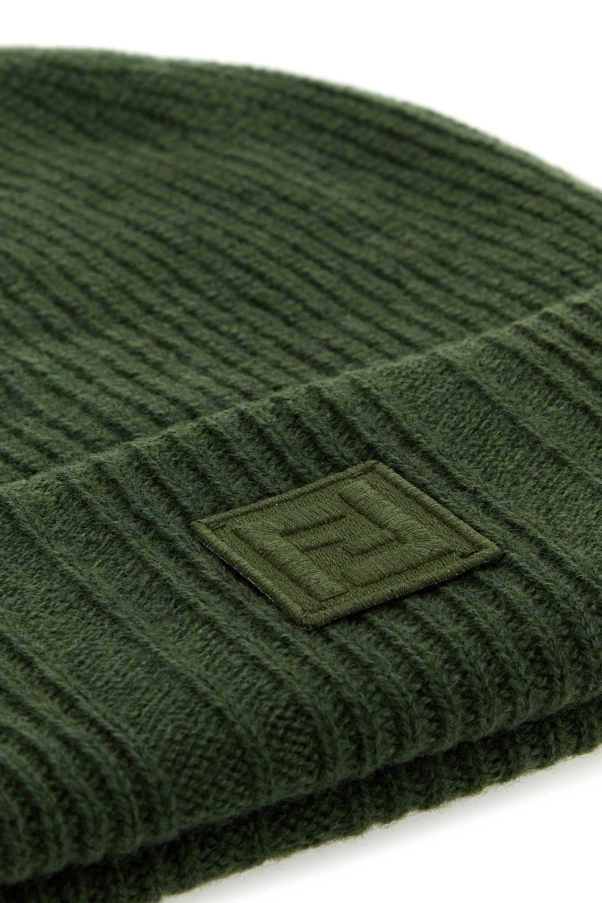 Fendi Men Green Wool Blend Beanie Hat DestGlow