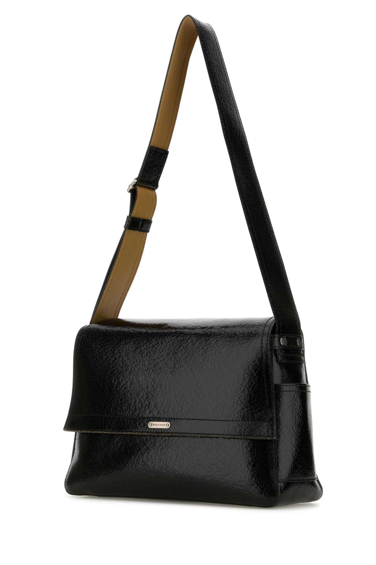 Alexander Mcqueen Men Black Leather The Slouch Crossbody Bag DestGlow