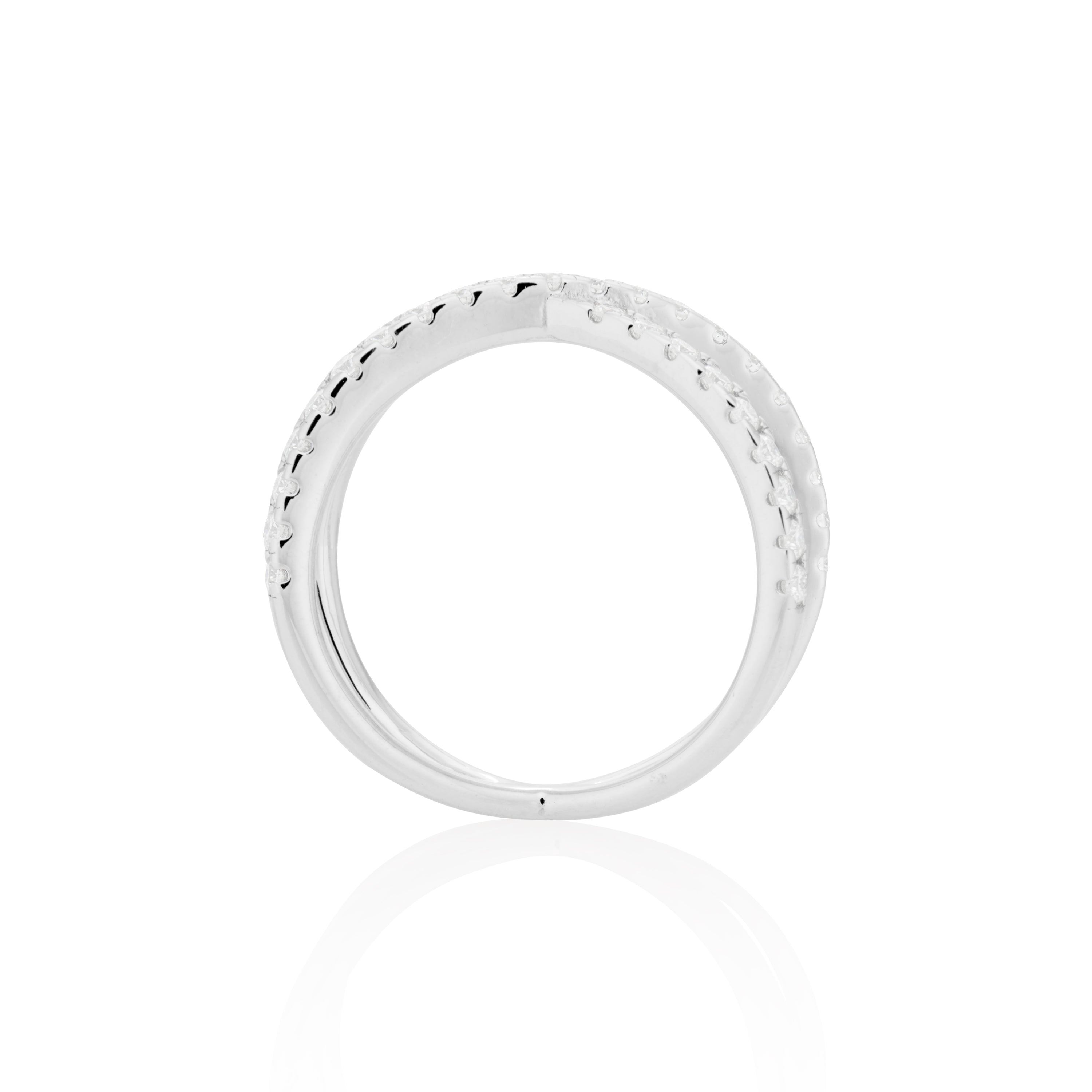 1.5mm Moissanite Infinity Ring in 925 Sterling Silver - DestGlow