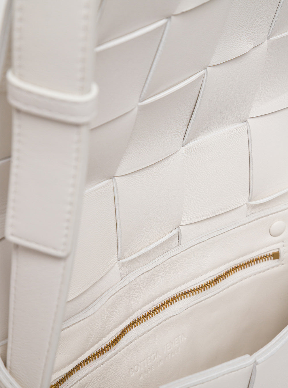 Bottega Veneta Women Cassette White Leather Crossbody Bag In Intreccio Nappa Leather by Luosophy