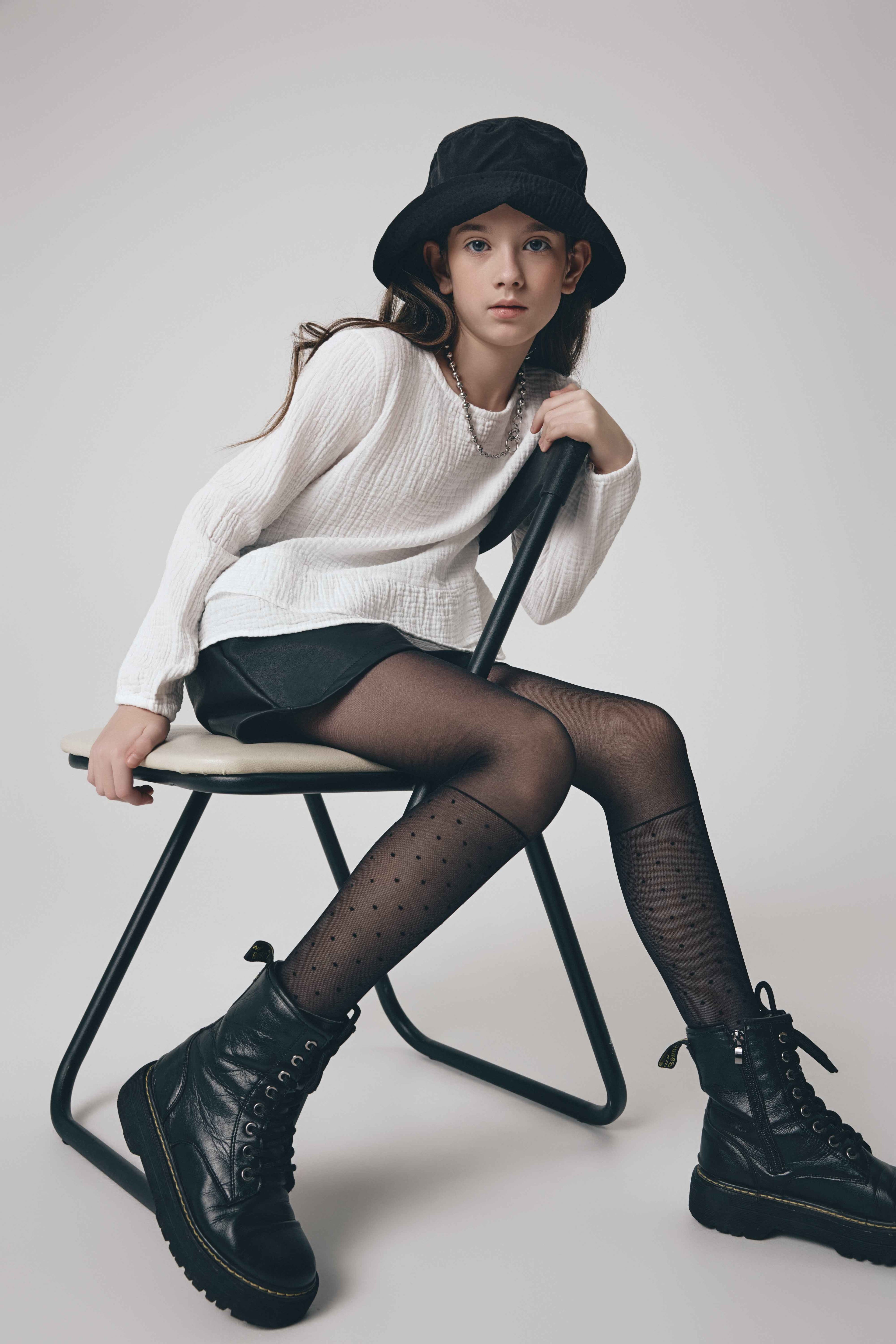 Conte Tights for girls Milana 20 Den - Knee-Highs Imitation