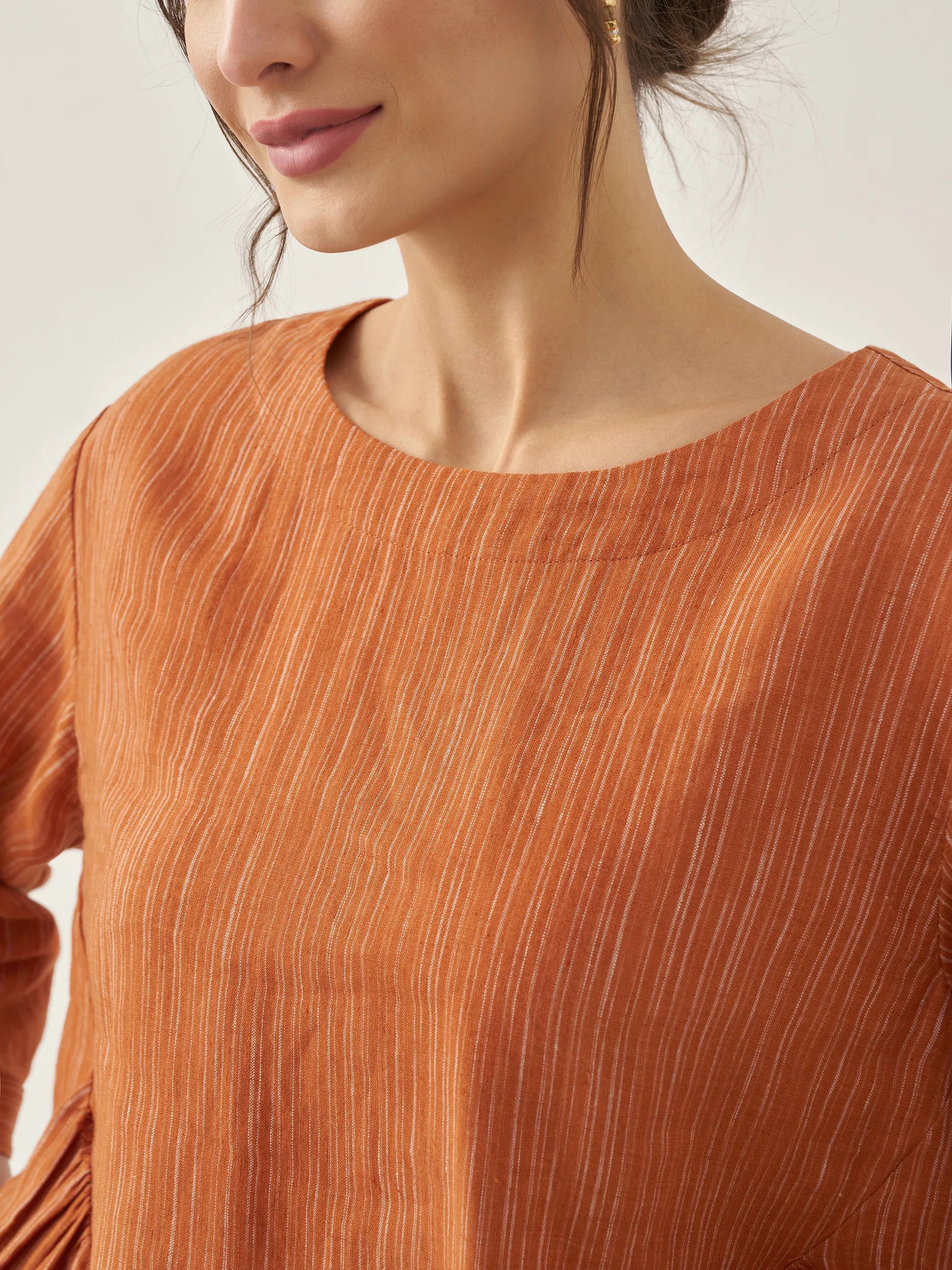 100% Linen Round Neck Artistic Stripe Top FLORENCE