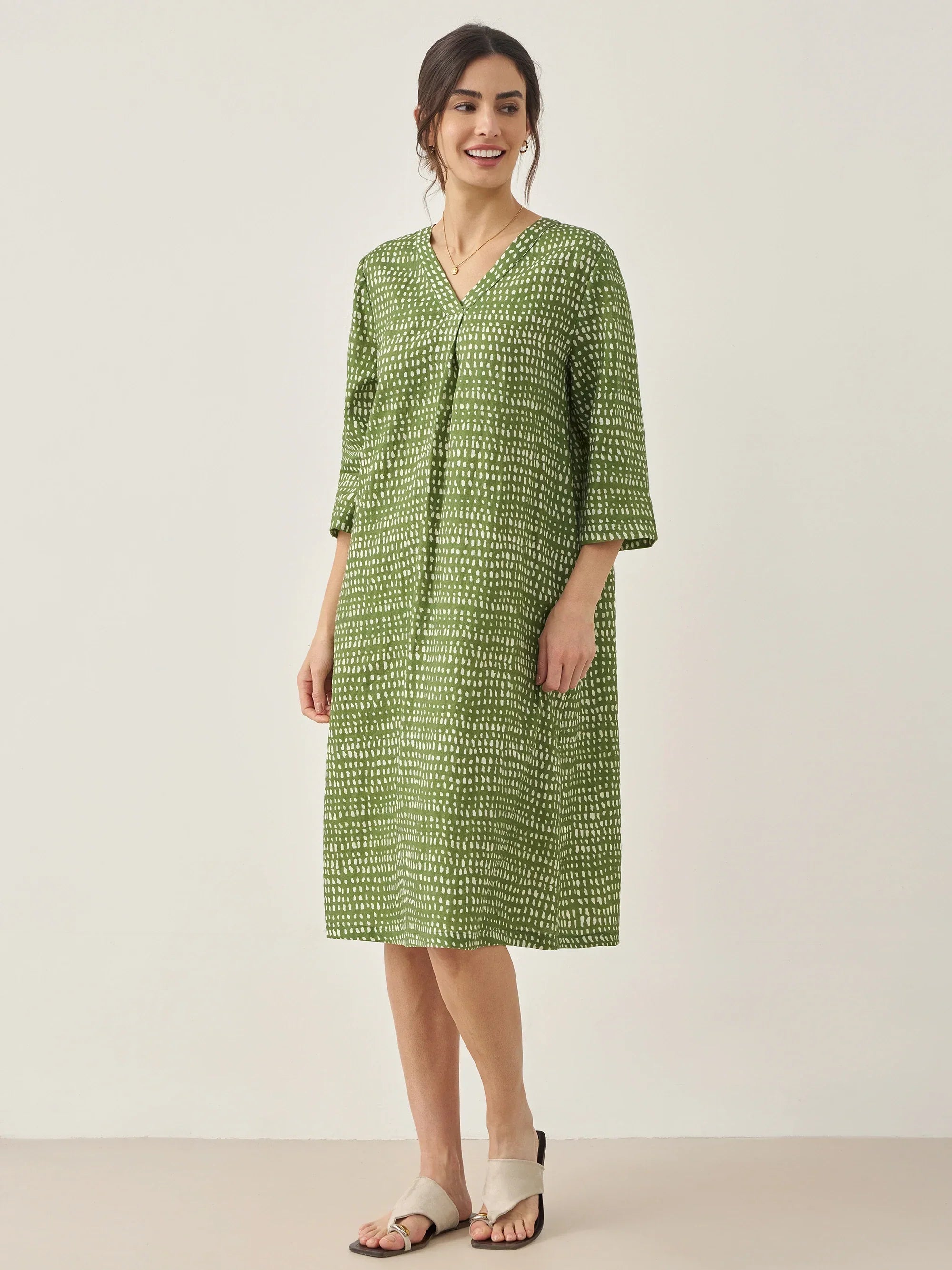 100% Linen V-Neck Dot Mini Dress LIRA by LINTICO