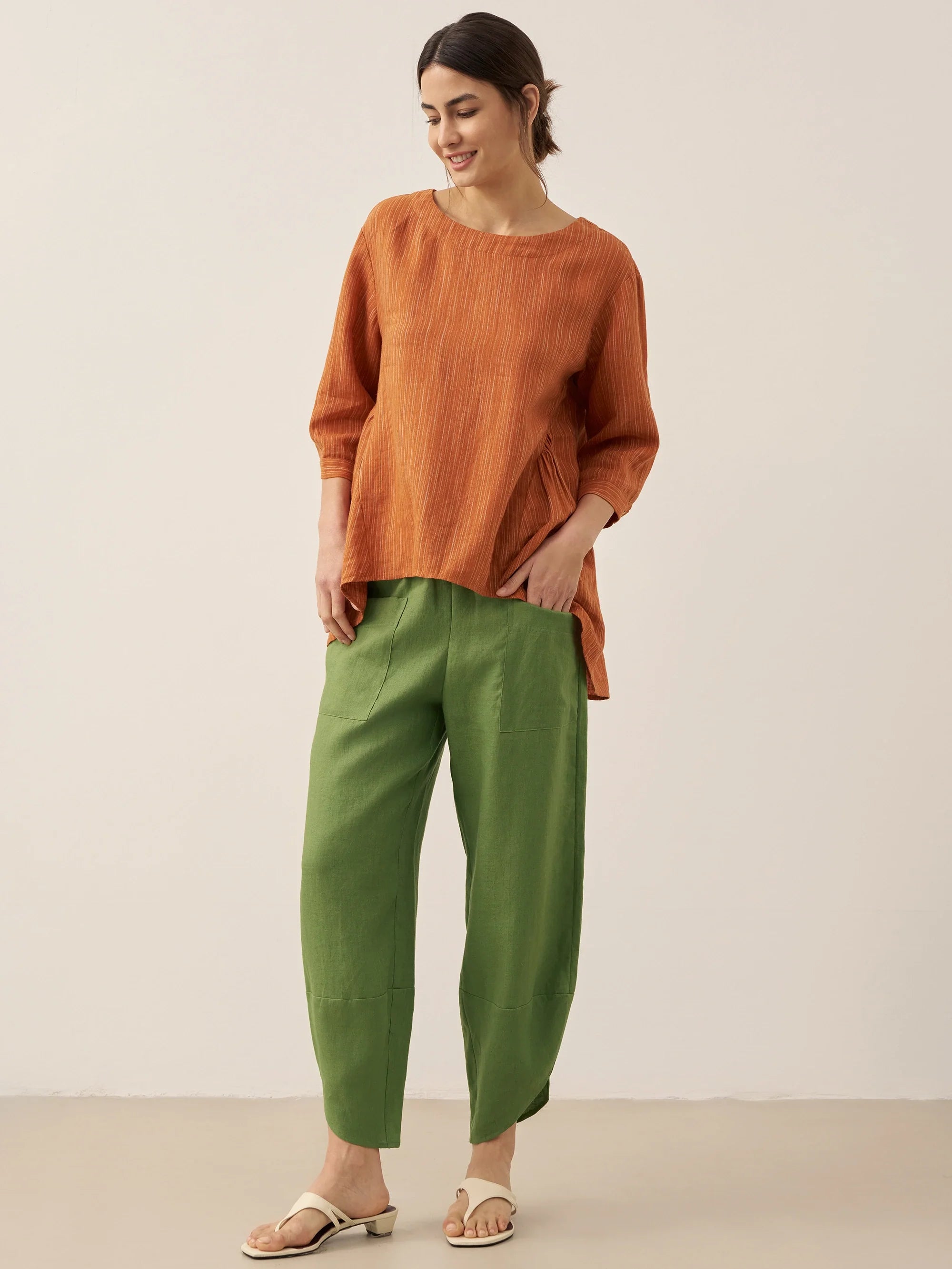 100% Linen Petal-Hem Trousers with Elastic Waist LIV by LINTICO