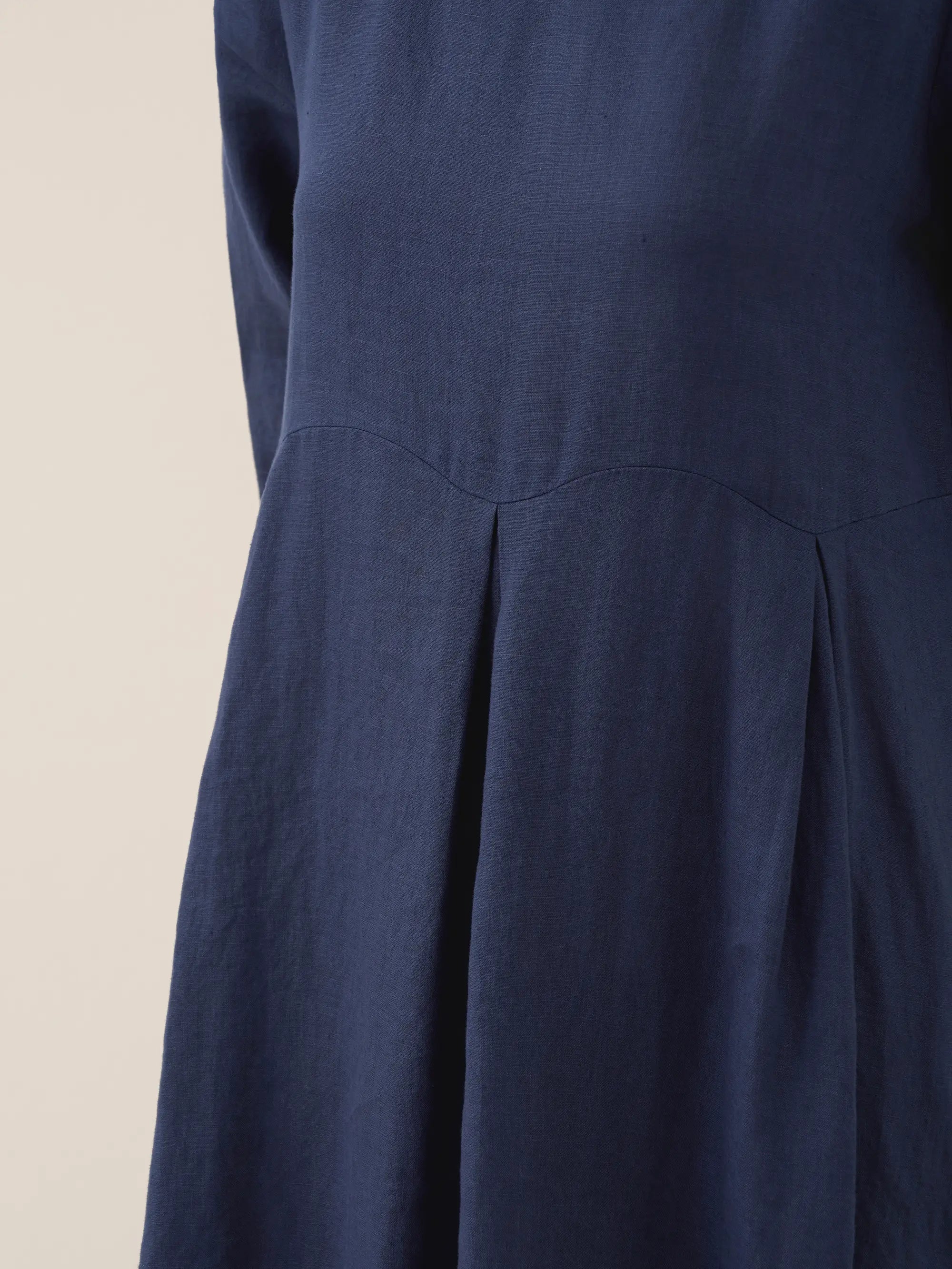 100% Linen Bateau Neck Pleated Midi Dress ABIGAIL DestGlow