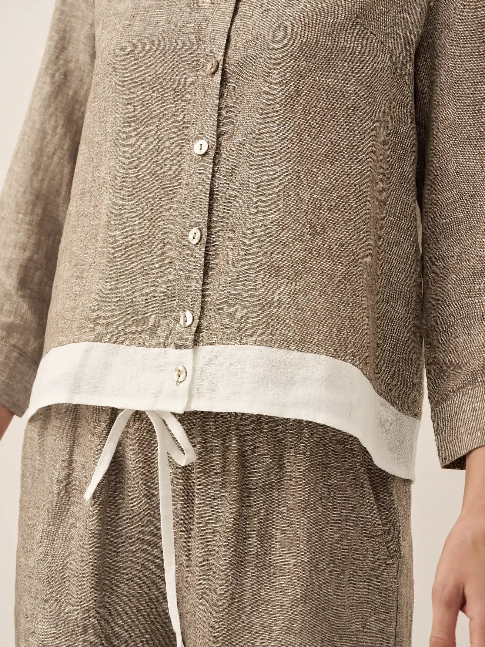 100% Linen Buttoned Closure Color-Blocked Shirt JANICE DestGlow