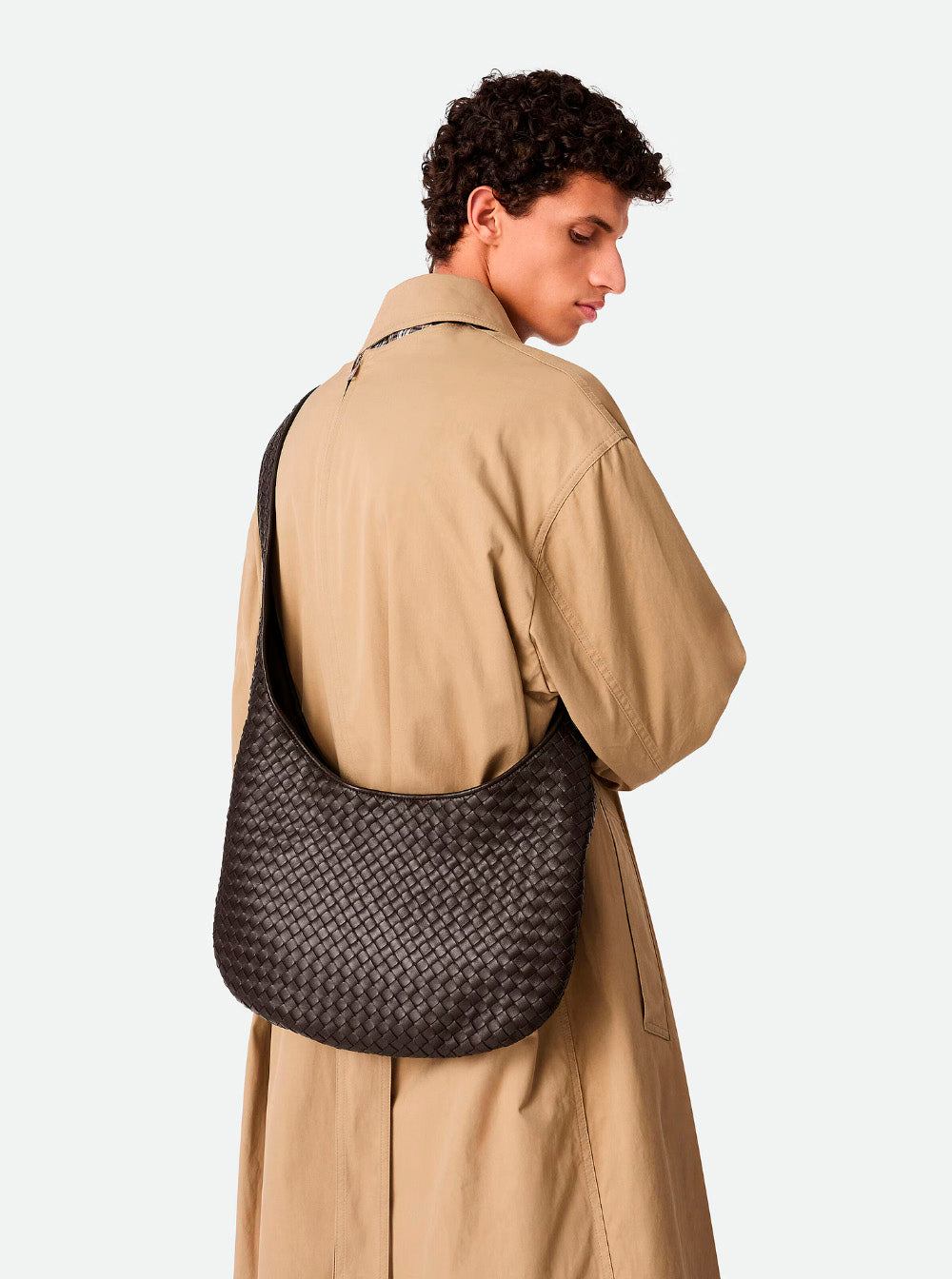 Bottega Veneta Men Brown Crossbody Bag With Top Zip Closure And Intreccio Motif In Leather For Men