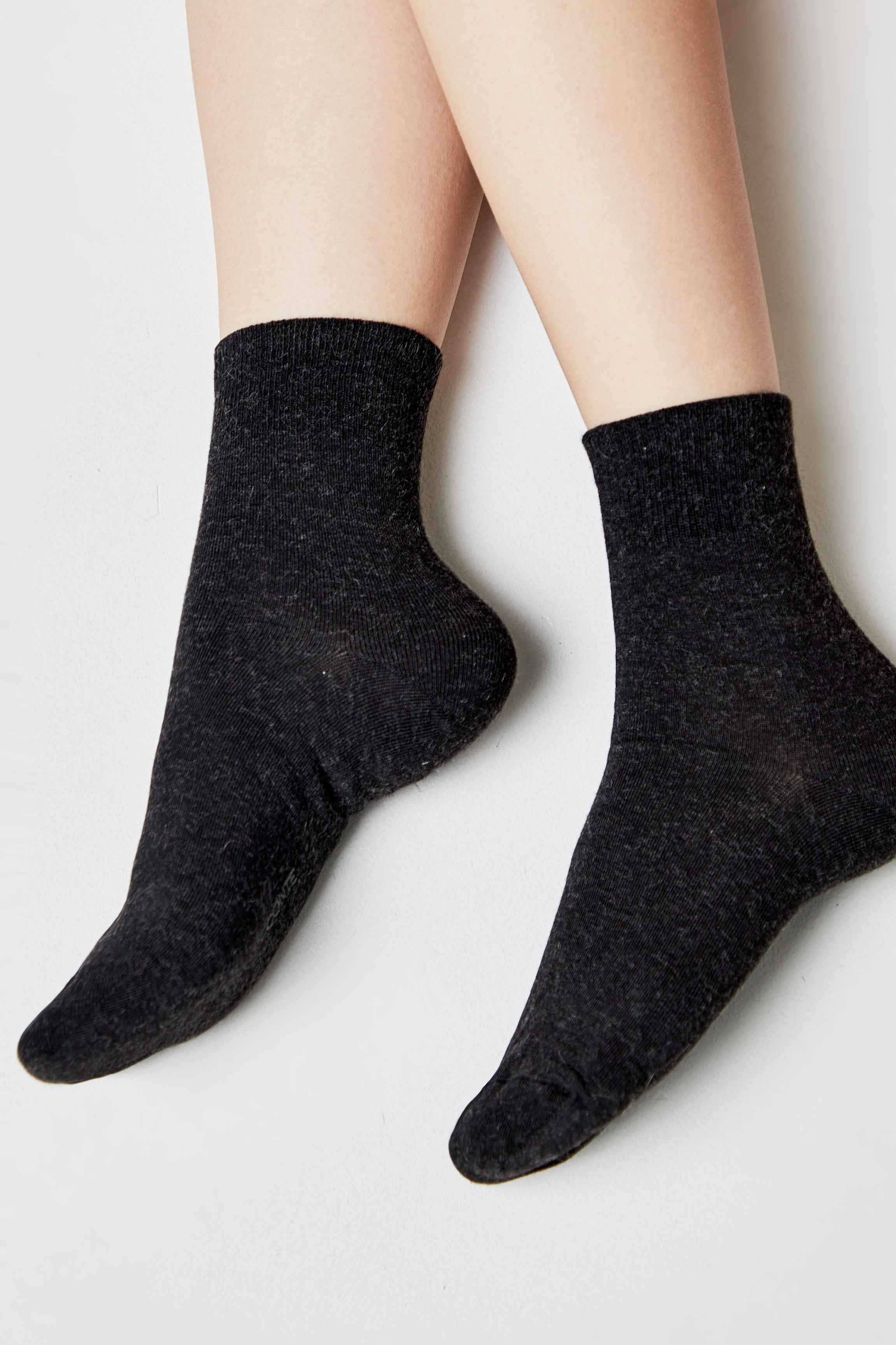 Viscose and Cashmere Socks Conte Comfort 000