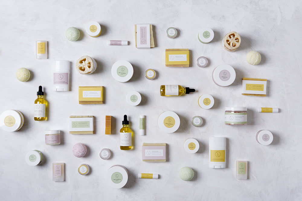 PRODUCT OF THE MONTH SUBSCRIPTION for WOMEN - Will be shipped every month for one year by Lizush