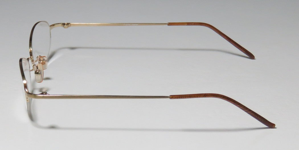 Vera Wang V05 Eyeglasses by ModaFrames