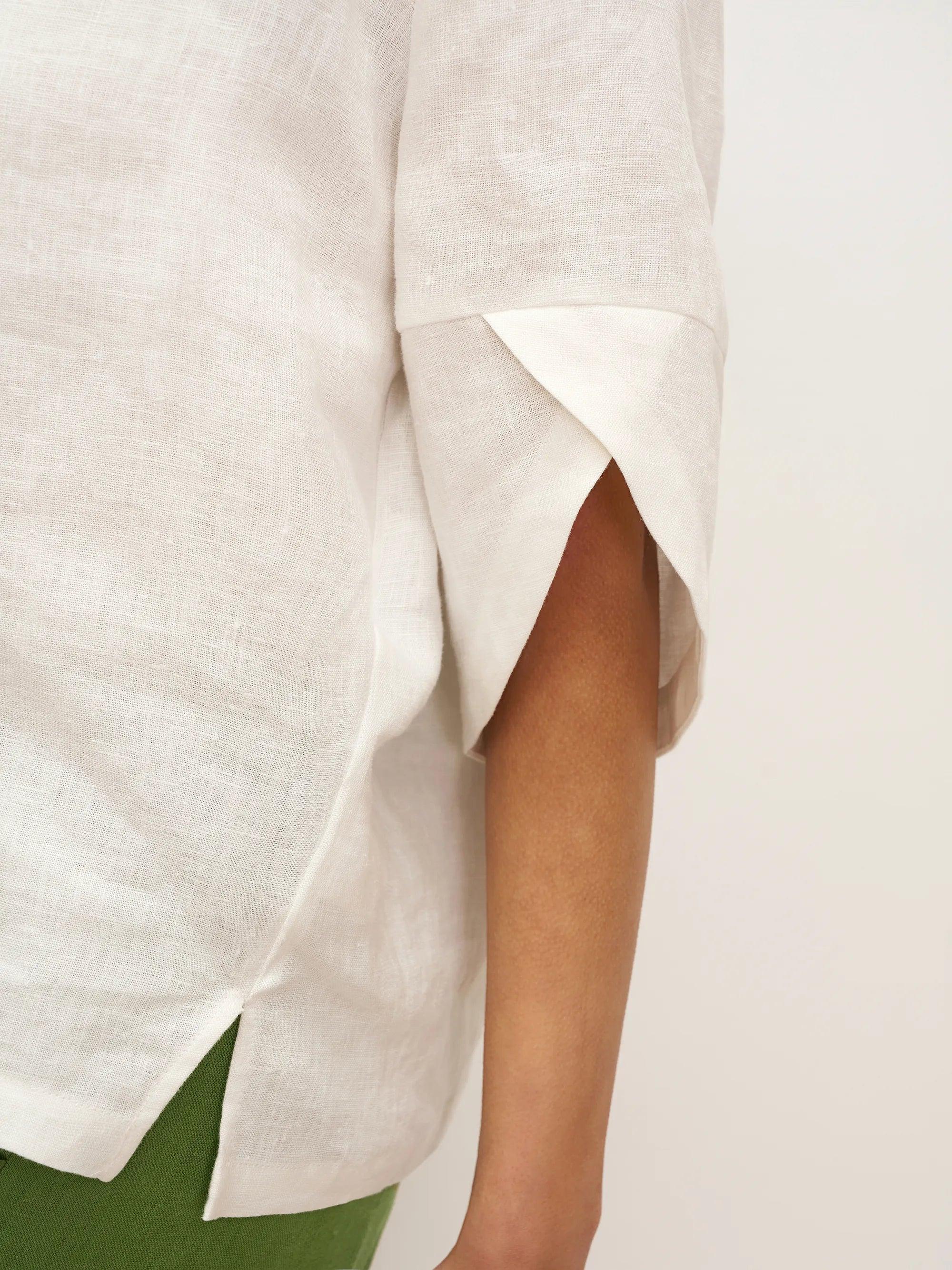 100% Linen Round Neck Petal-Sleeve Pullover LAUREL by LINTICO