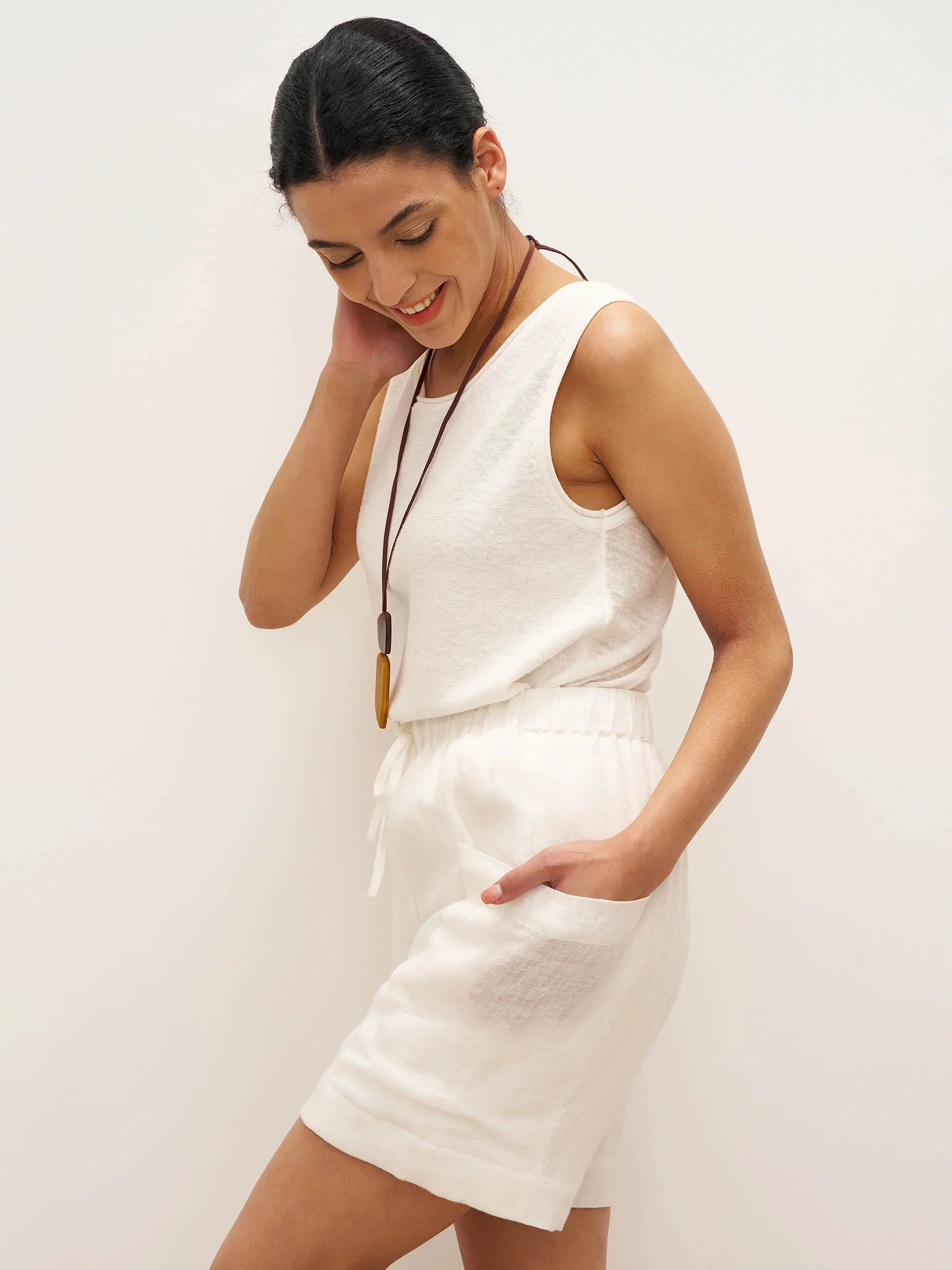 100% Linen Elastic Waist Drawstring Shorts with Pockets DELILAH by LINTICO