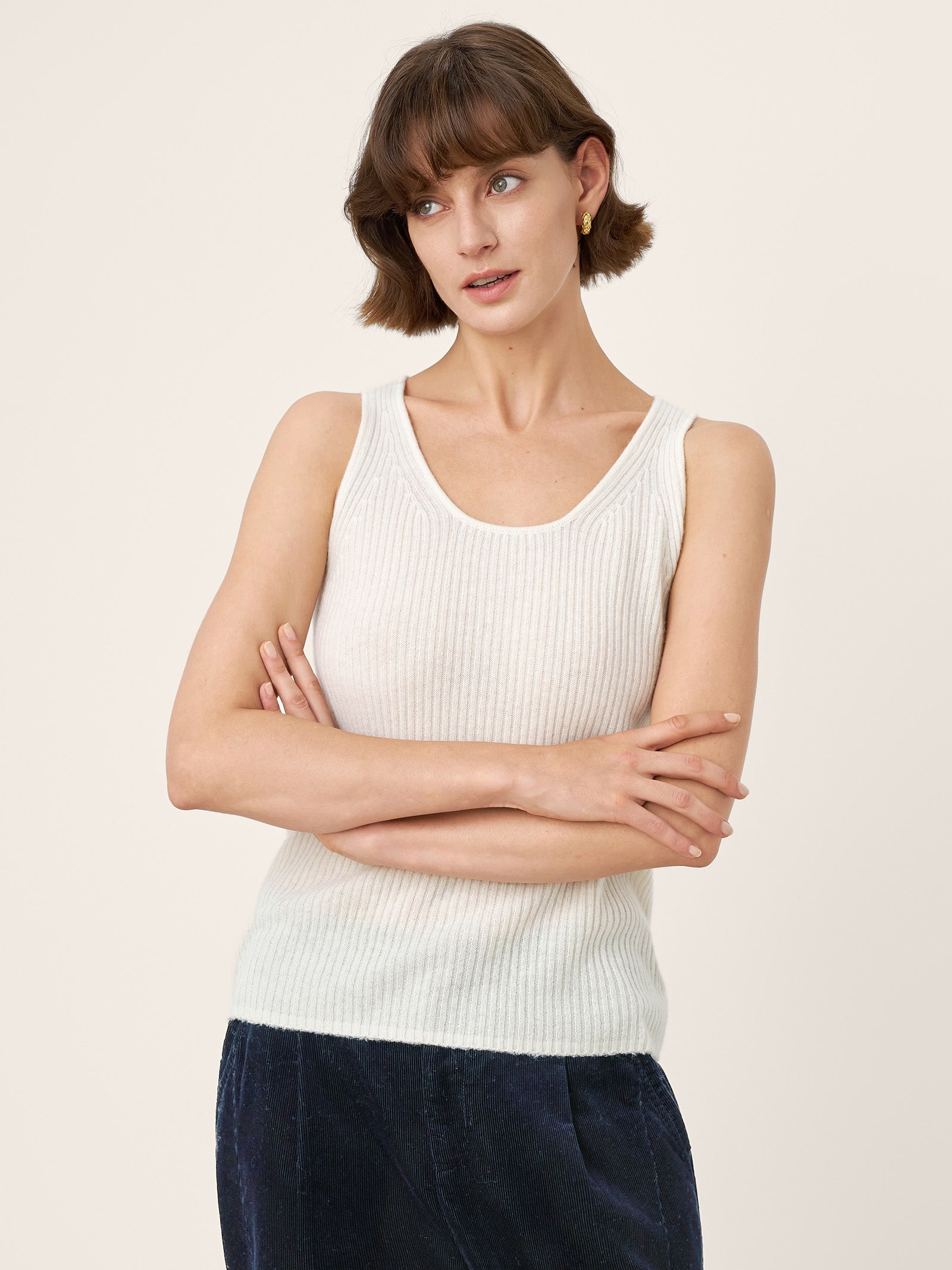 100% Mongolian Cashmere Versatile Crew Neck Tank Top VIVIANA by LINTICO